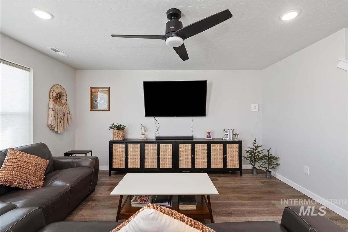 4168 N Parnassus Way, Meridian, Idaho 83646, 3 Bedrooms, 2.5 Bathrooms, Residential For Sale, Price $454,900, 98964288