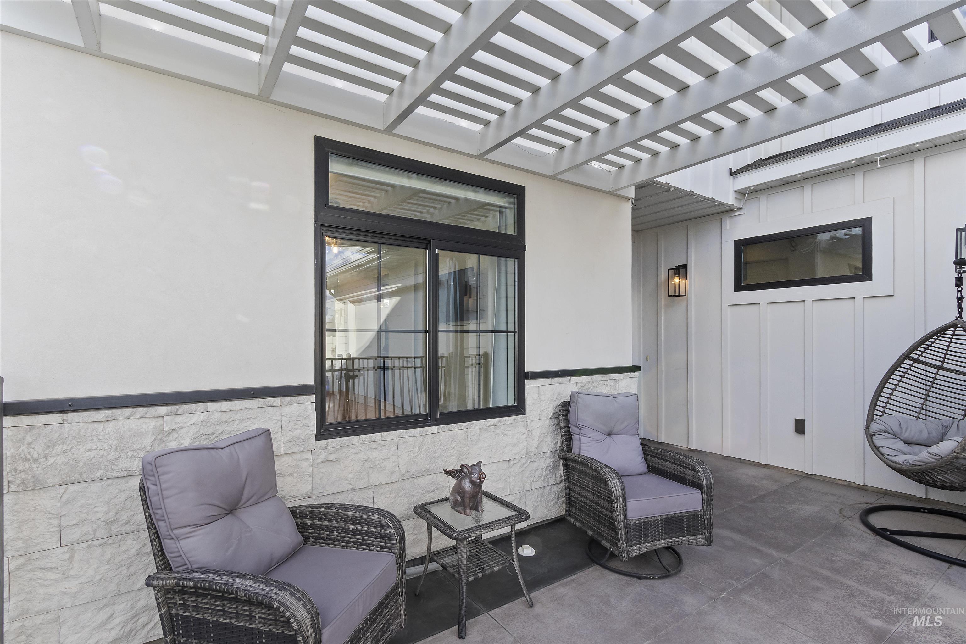 1143 Langford Way, Twin Falls, Idaho 83301, 3 Bedrooms, 3.5 Bathrooms, Residential For Sale, Price $599,500,MLS 98964297