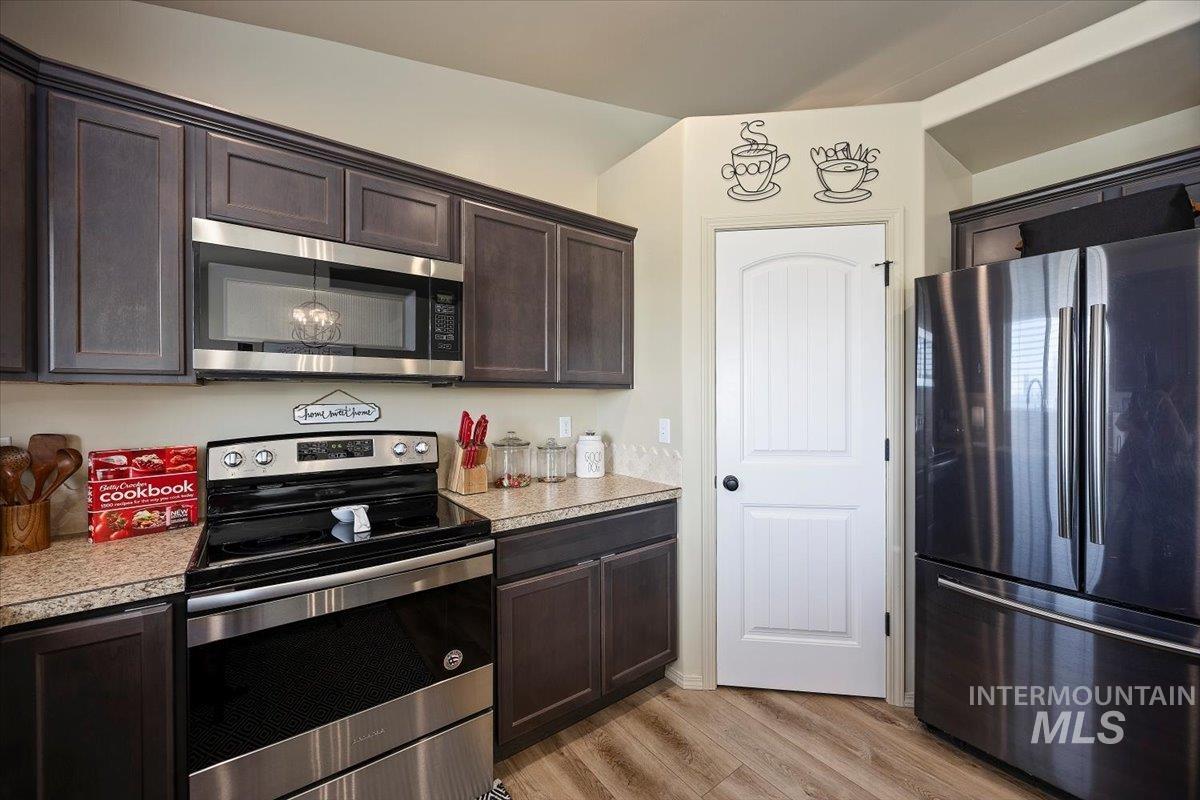 409 W Ave K, Jerome, Idaho 83338, 3 Bedrooms, 2 Bathrooms, Residential For Sale, Price $339,900,MLS 98964308