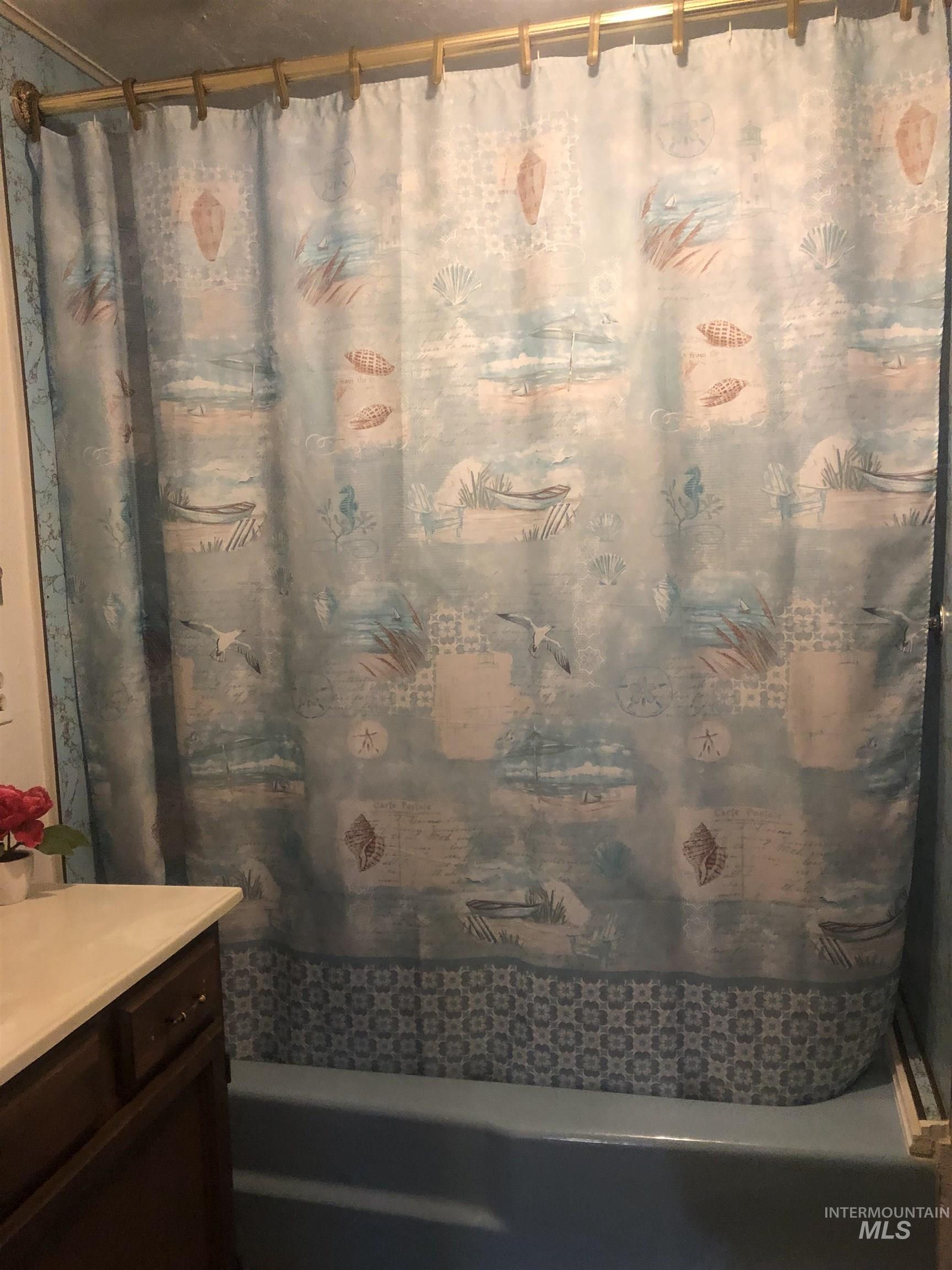 323 Hays, Asotin, Washington 99402, 3 Bedrooms, 2 Bathrooms, Residential For Sale, Price $355,000,MLS 98964313