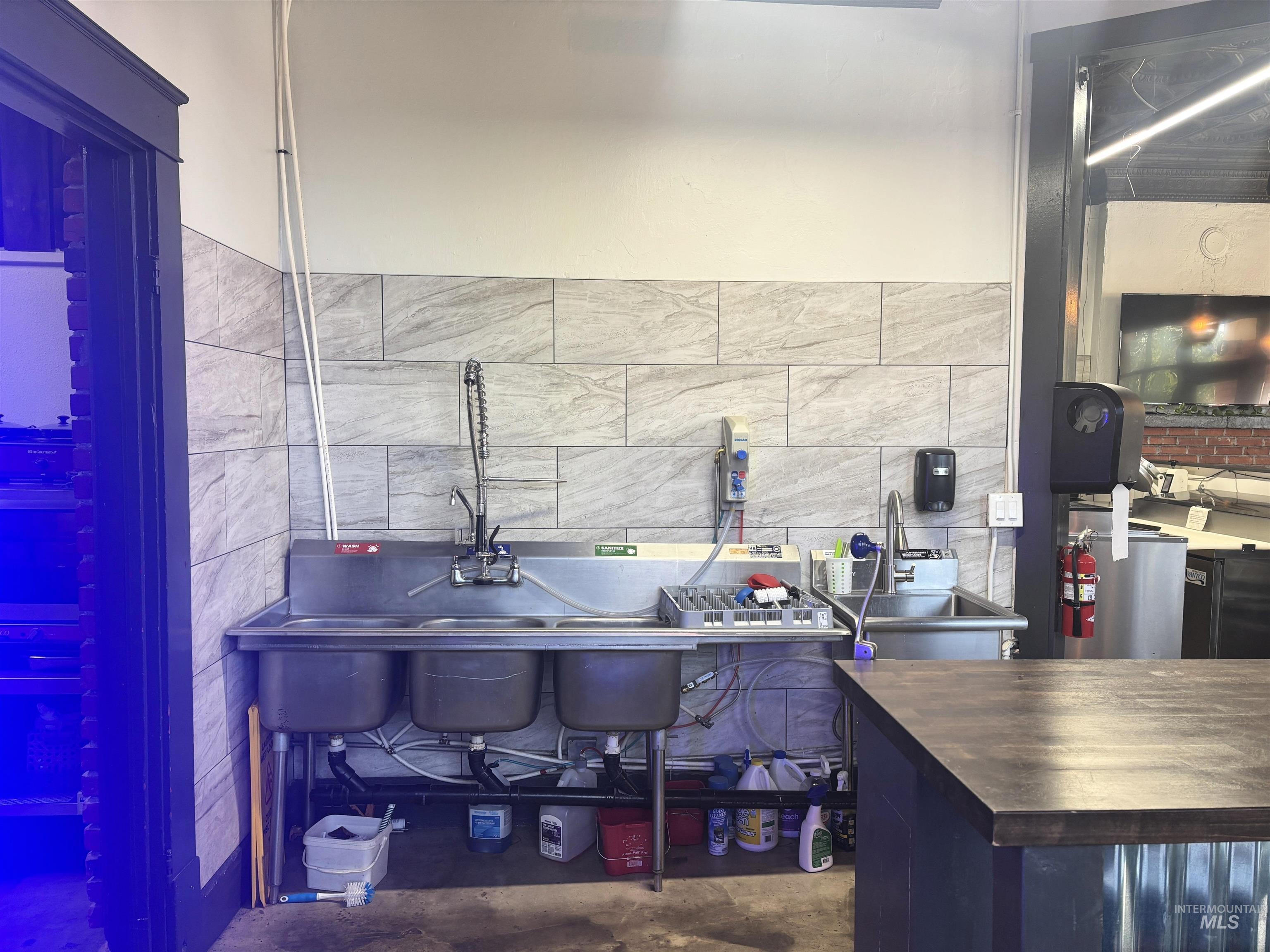 301 Main Street, Juliaetta, Idaho 83535, Business/Commercial For Sale, Price $165,000, 98964346