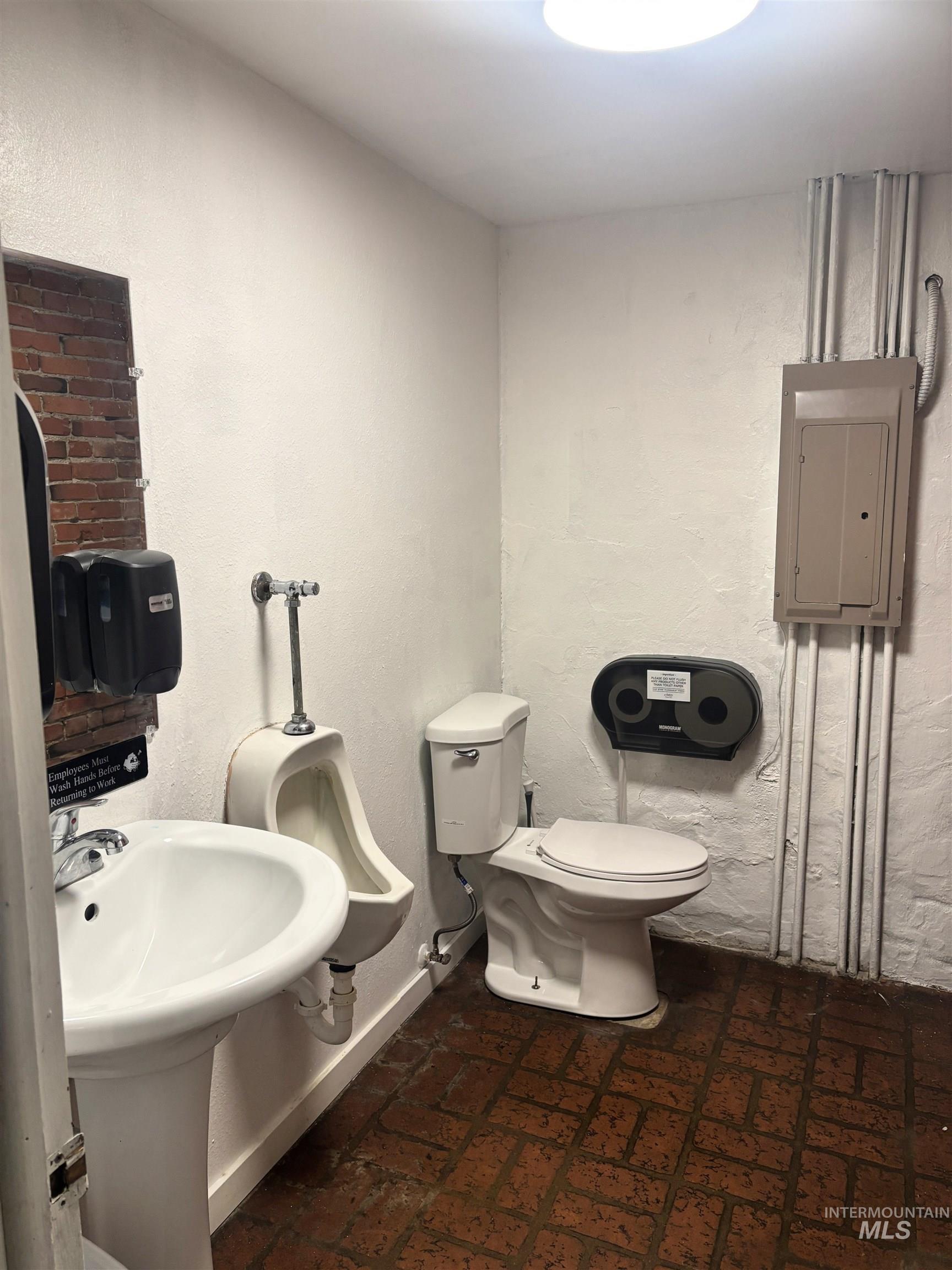 301 Main Street, Juliaetta, Idaho 83535, Business/Commercial For Sale, Price $165,000, 98964346