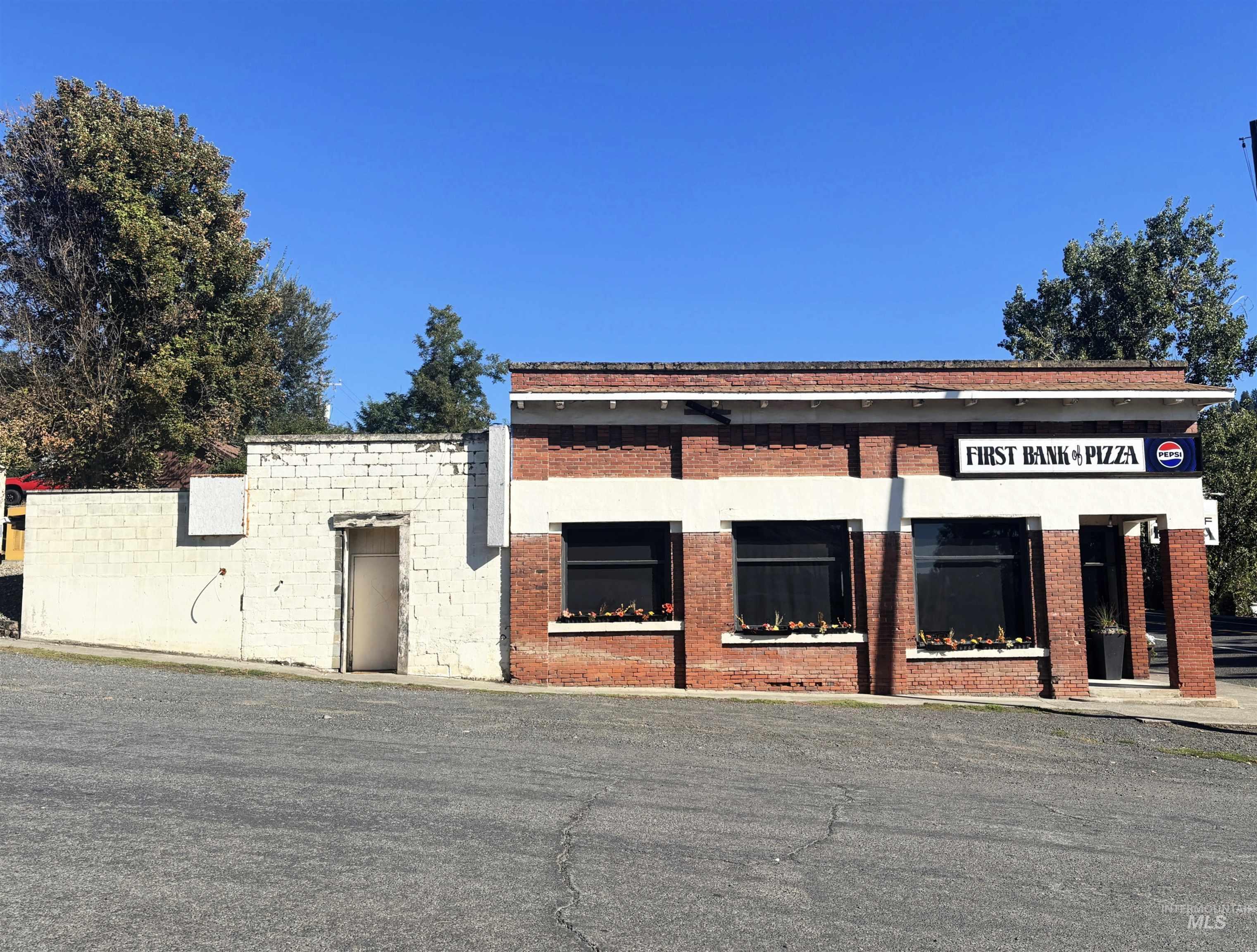 301 Main Street, Juliaetta, Idaho 83535, Business/Commercial For Sale, Price $165,000, 98964346