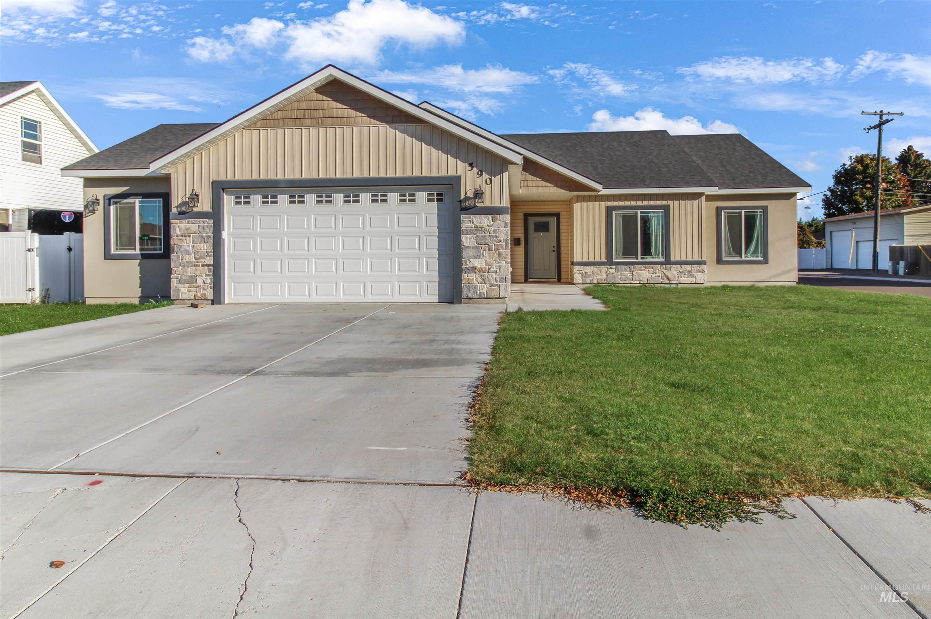 590 W 24th Street, Burley, Idaho 83318, 4 Bedrooms, 2 Bathrooms, Residential For Sale, Price $405,000,MLS 98964360