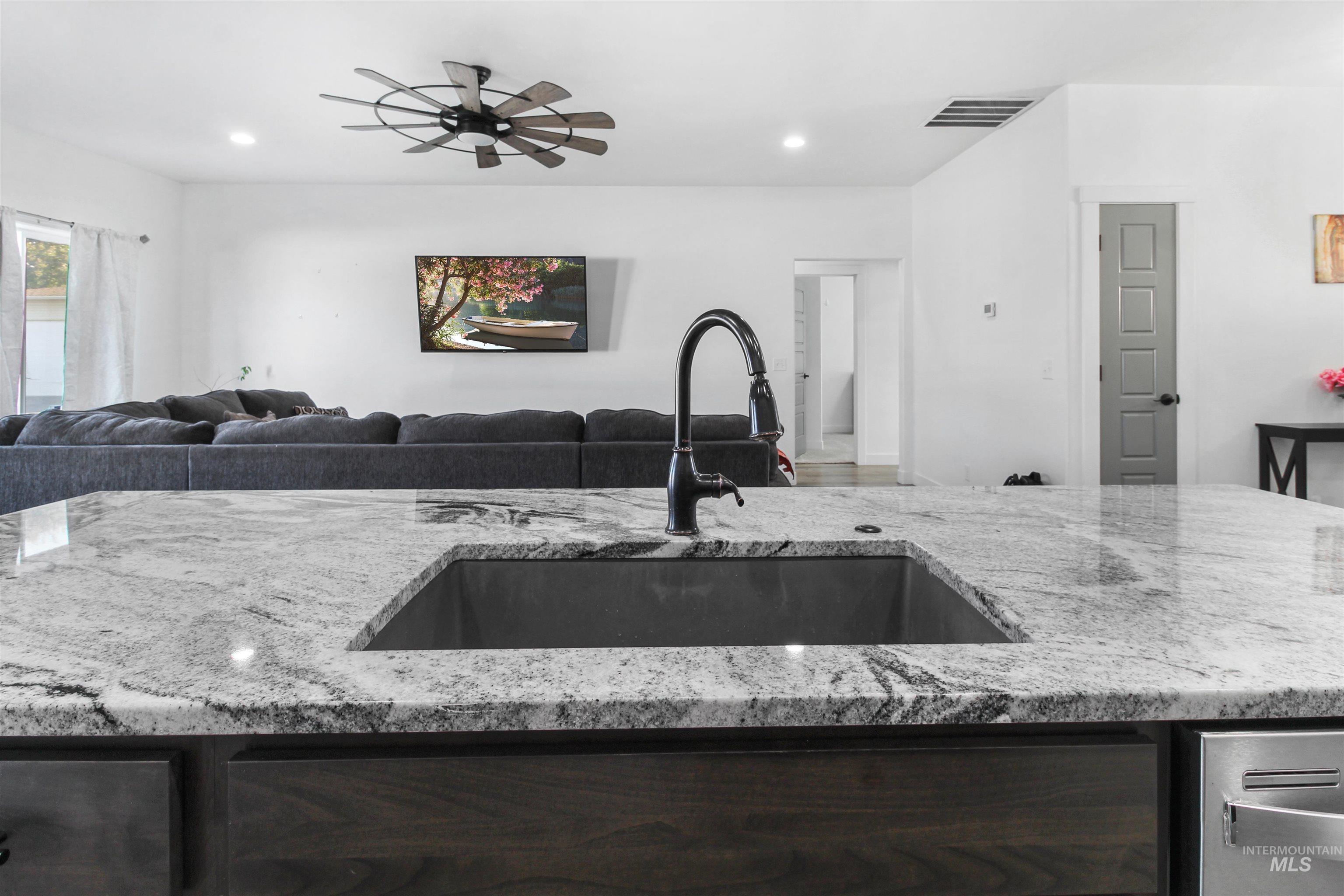 590 W 24th Street, Burley, Idaho 83318, 4 Bedrooms, 2 Bathrooms, Residential For Sale, Price $405,000,MLS 98964360