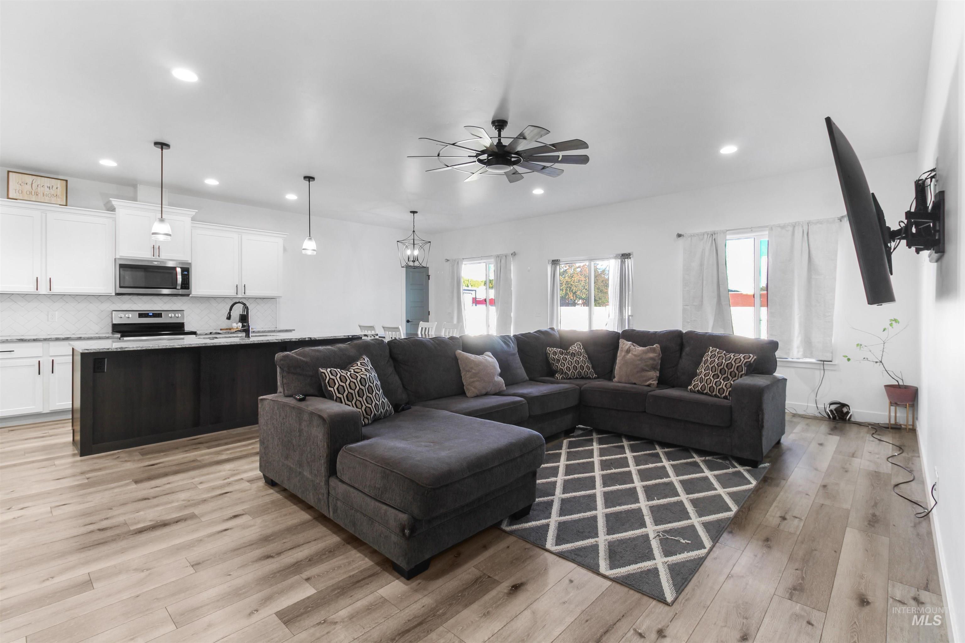 590 W 24th Street, Burley, Idaho 83318, 4 Bedrooms, 2 Bathrooms, Residential For Sale, Price $405,000,MLS 98964360