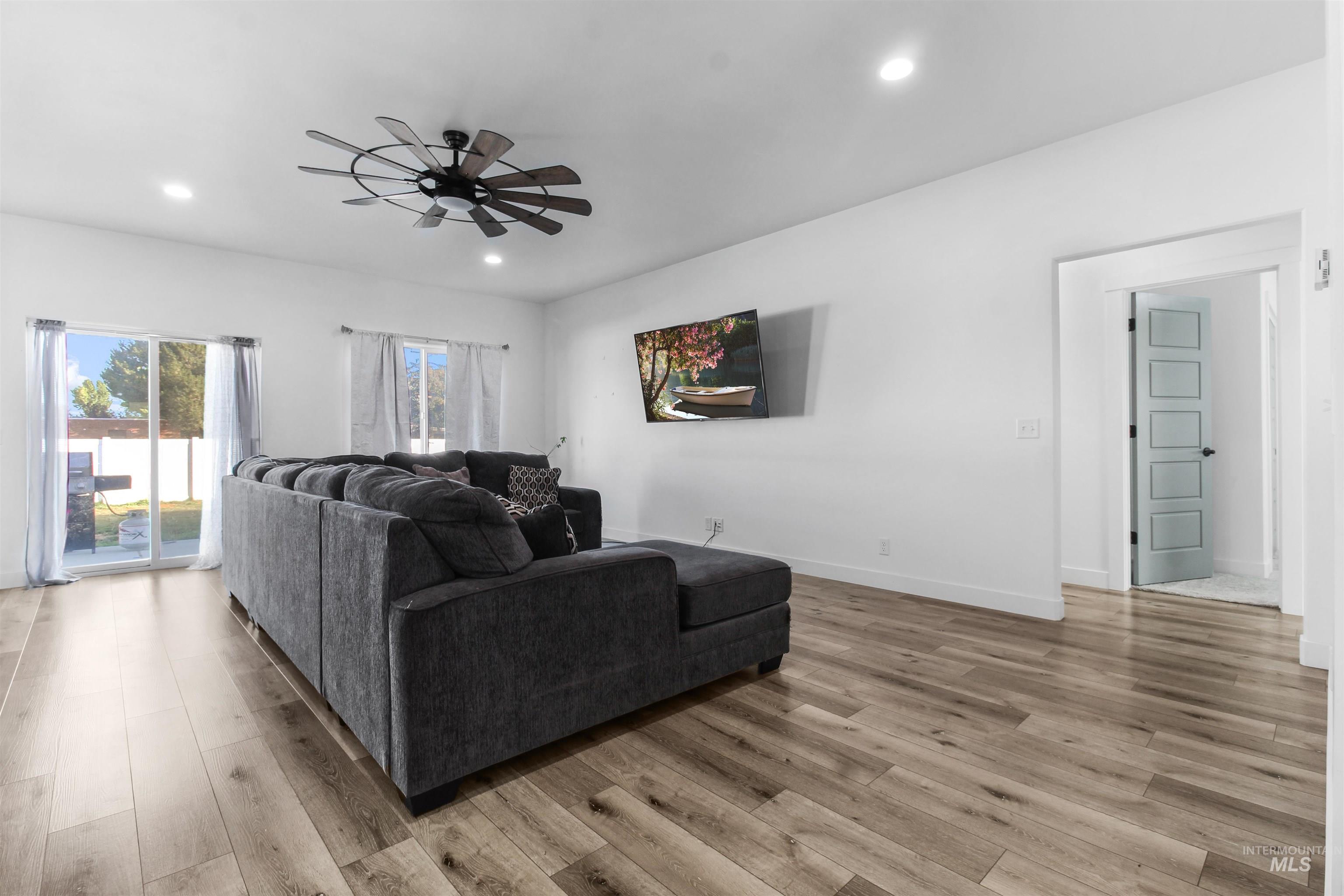 590 W 24th Street, Burley, Idaho 83318, 4 Bedrooms, 2 Bathrooms, Residential For Sale, Price $405,000,MLS 98964360