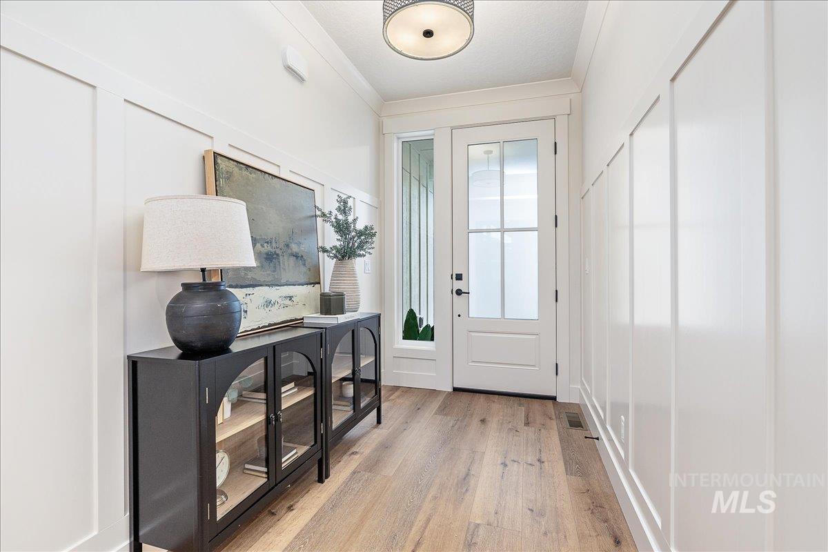 9435 S Egg Harbor, Kuna, Idaho 83634, 4 Bedrooms, 3 Bathrooms, Residential For Sale, Price $779,000,MLS 98964387