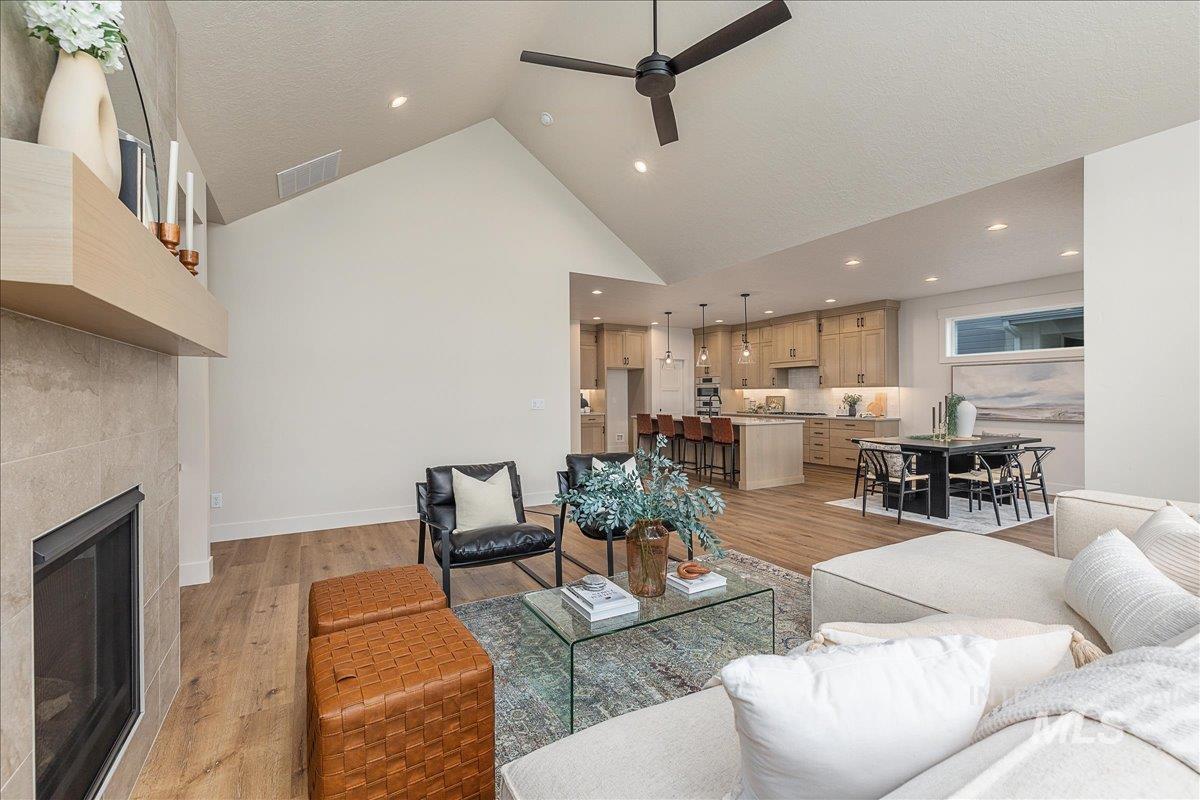 9435 S Egg Harbor, Kuna, Idaho 83634, 4 Bedrooms, 3 Bathrooms, Residential For Sale, Price $779,000,MLS 98964387