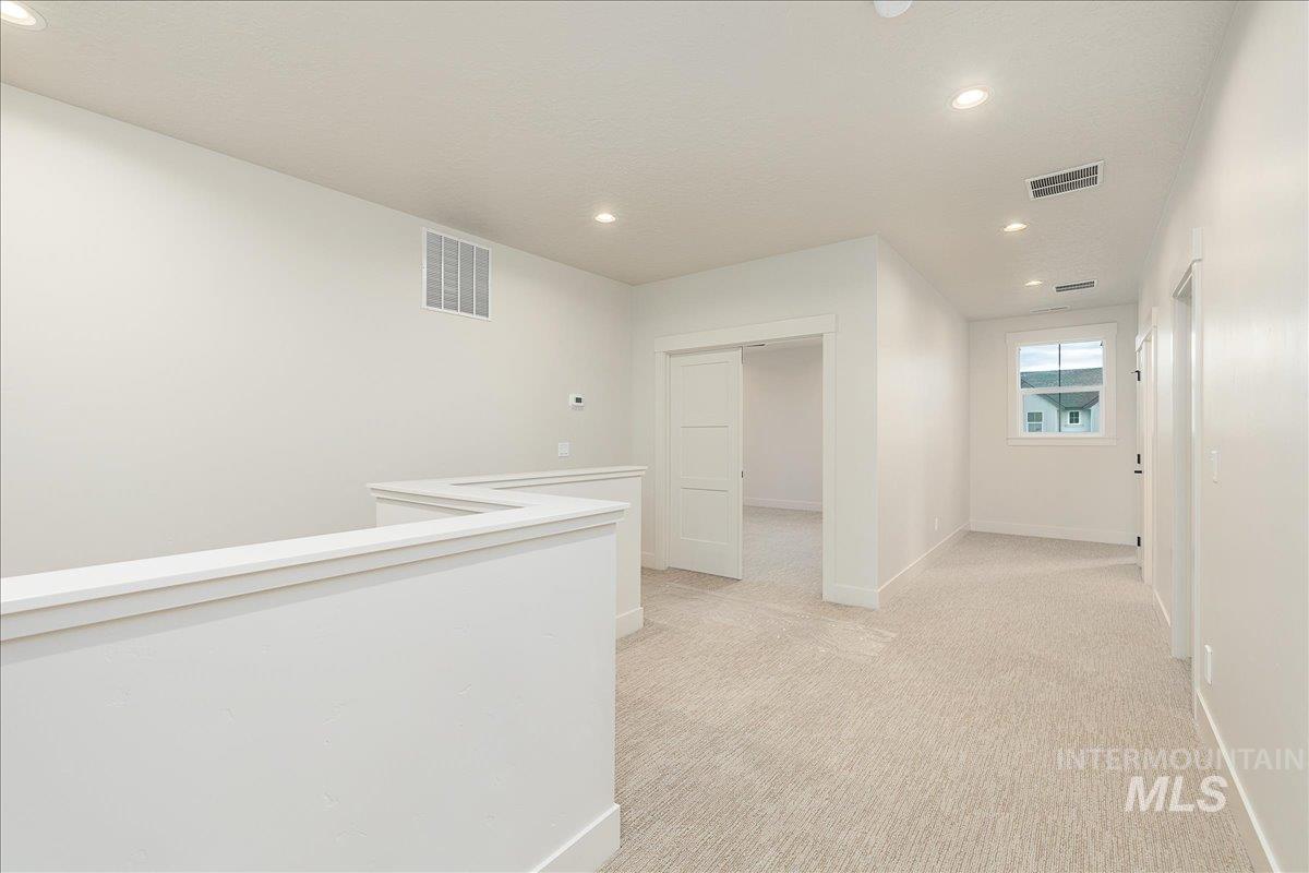 9435 S Egg Harbor, Kuna, Idaho 83634, 4 Bedrooms, 3 Bathrooms, Residential For Sale, Price $779,000,MLS 98964387