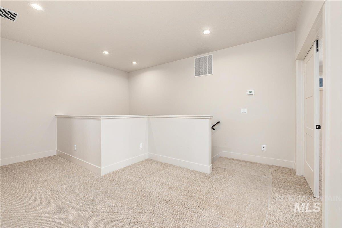 9435 S Egg Harbor, Kuna, Idaho 83634, 4 Bedrooms, 3 Bathrooms, Residential For Sale, Price $779,000,MLS 98964387