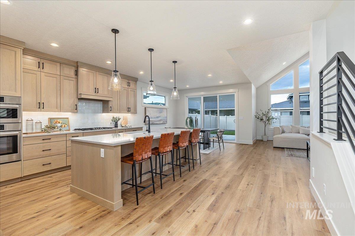 9435 S Egg Harbor, Kuna, Idaho 83634, 4 Bedrooms, 3 Bathrooms, Residential For Sale, Price $779,000,MLS 98964387