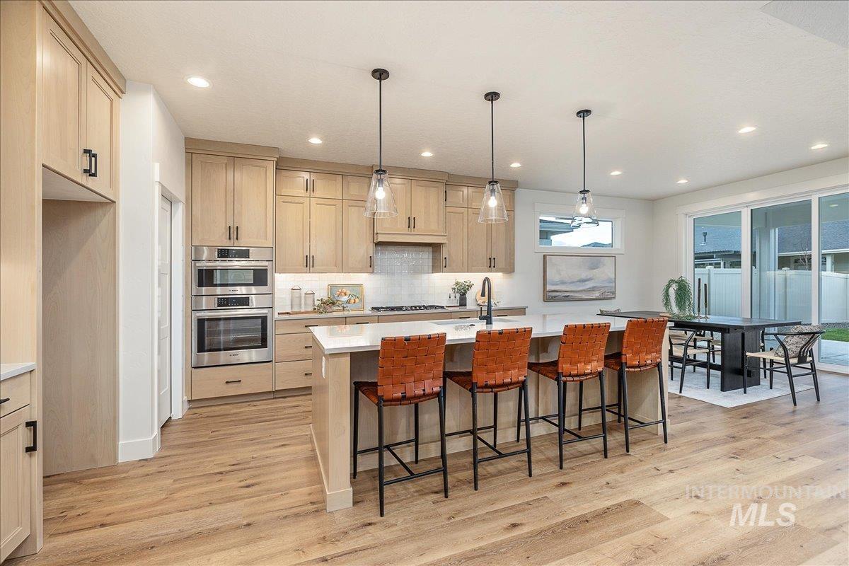 9435 S Egg Harbor, Kuna, Idaho 83634, 4 Bedrooms, 3 Bathrooms, Residential For Sale, Price $779,000,MLS 98964387