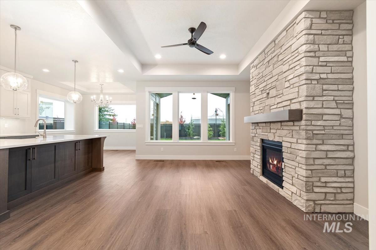 7731 W Daybreak Run Ct, Meridian, Idaho 83646, 3 Bedrooms, 2 Bathrooms, Residential For Sale, Price $599,900,MLS 98964398