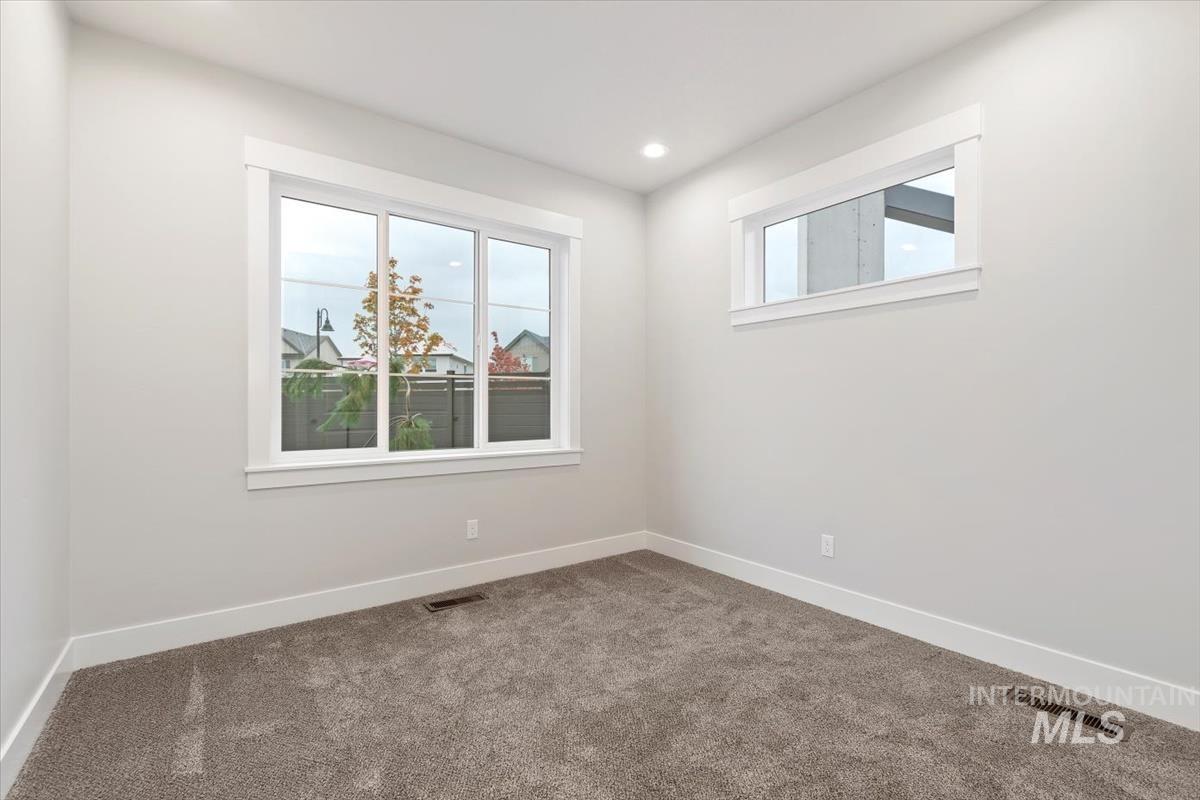 7731 W Daybreak Run Ct, Meridian, Idaho 83646, 3 Bedrooms, 2 Bathrooms, Residential For Sale, Price $599,900,MLS 98964398