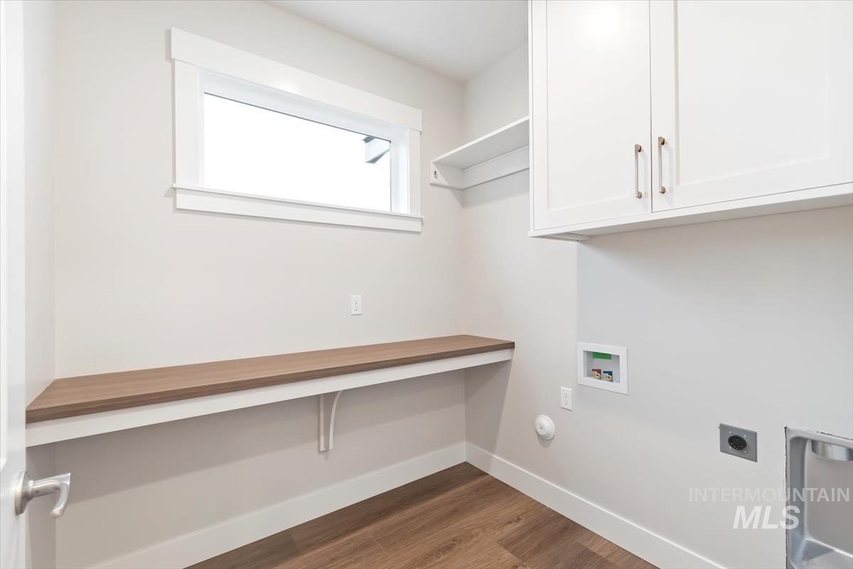 7731 W Daybreak Run Ct, Meridian, Idaho 83646, 3 Bedrooms, 2 Bathrooms, Residential For Sale, Price $599,900,MLS 98964398