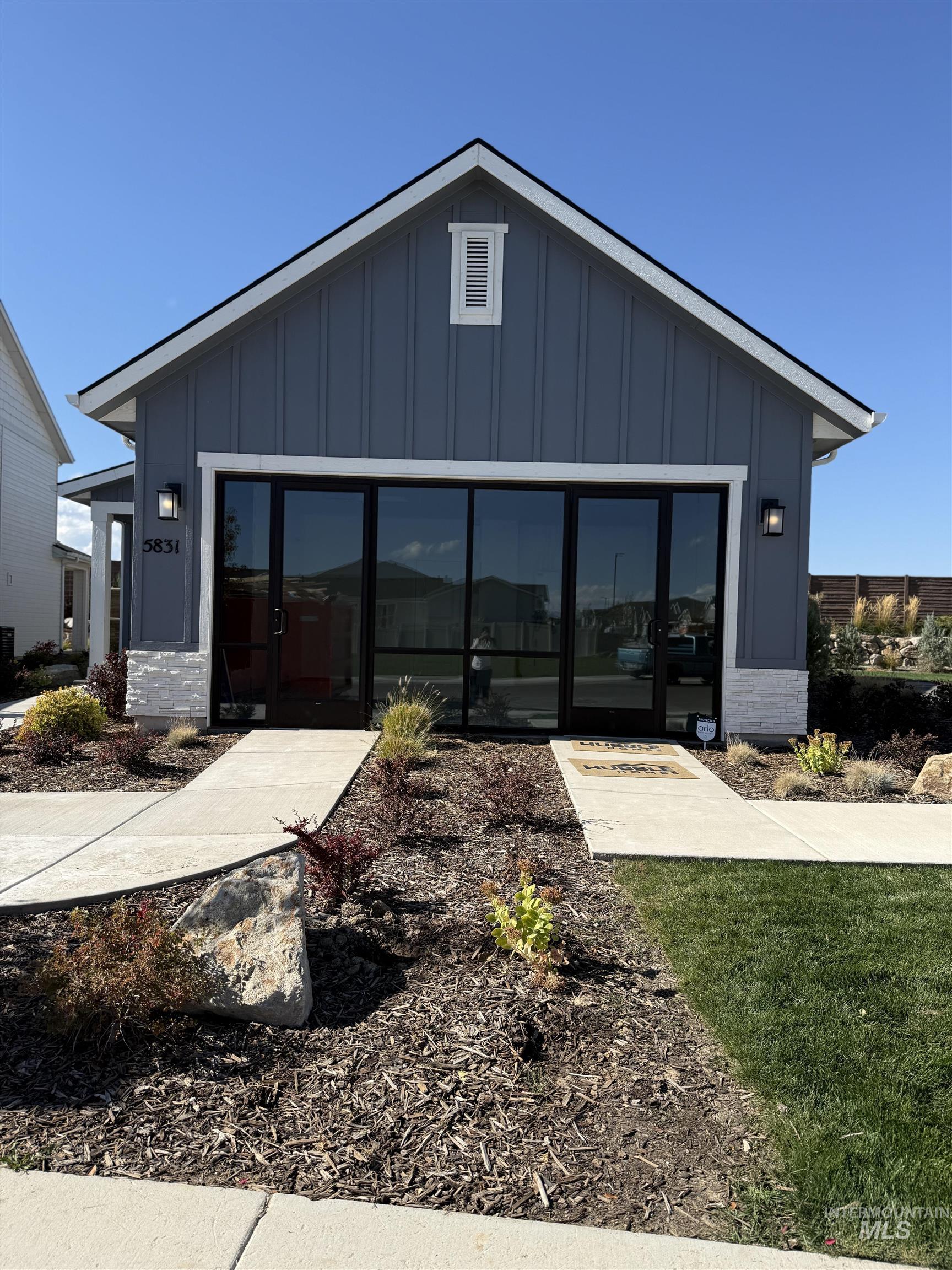 5831 N Patimos Ave, Meridian, Idaho 83646, 3 Bedrooms, 2 Bathrooms, Residential For Sale, Price $539,990,MLS 98964410