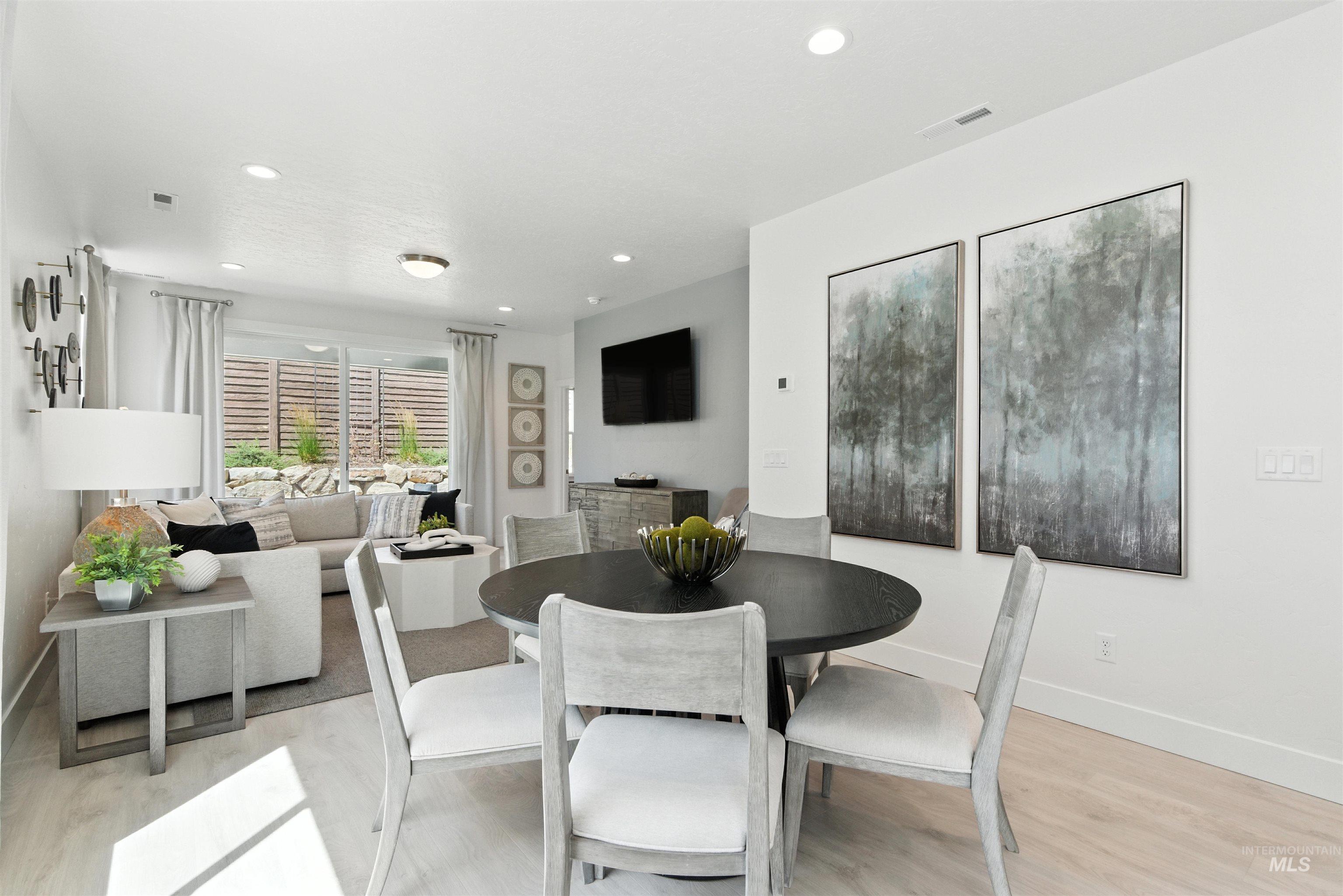 5831 N Patimos Ave, Meridian, Idaho 83646, 3 Bedrooms, 2 Bathrooms, Residential For Sale, Price $519,990,MLS 98964410