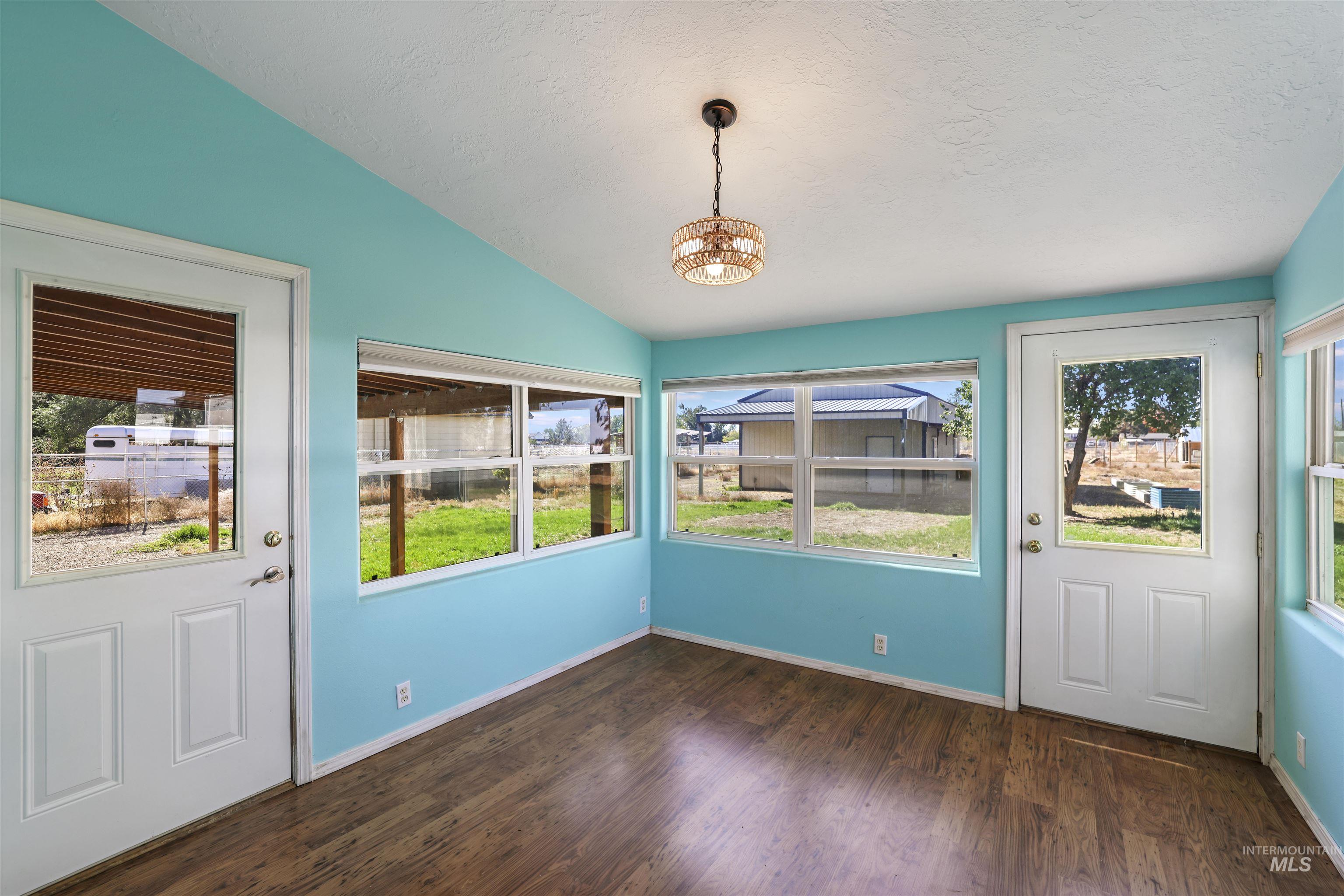 3951 NW Dutton, Mountain Home, Idaho 83647, 4 Bedrooms, 3 Bathrooms, Residential For Sale, Price $509,900,MLS 98964412