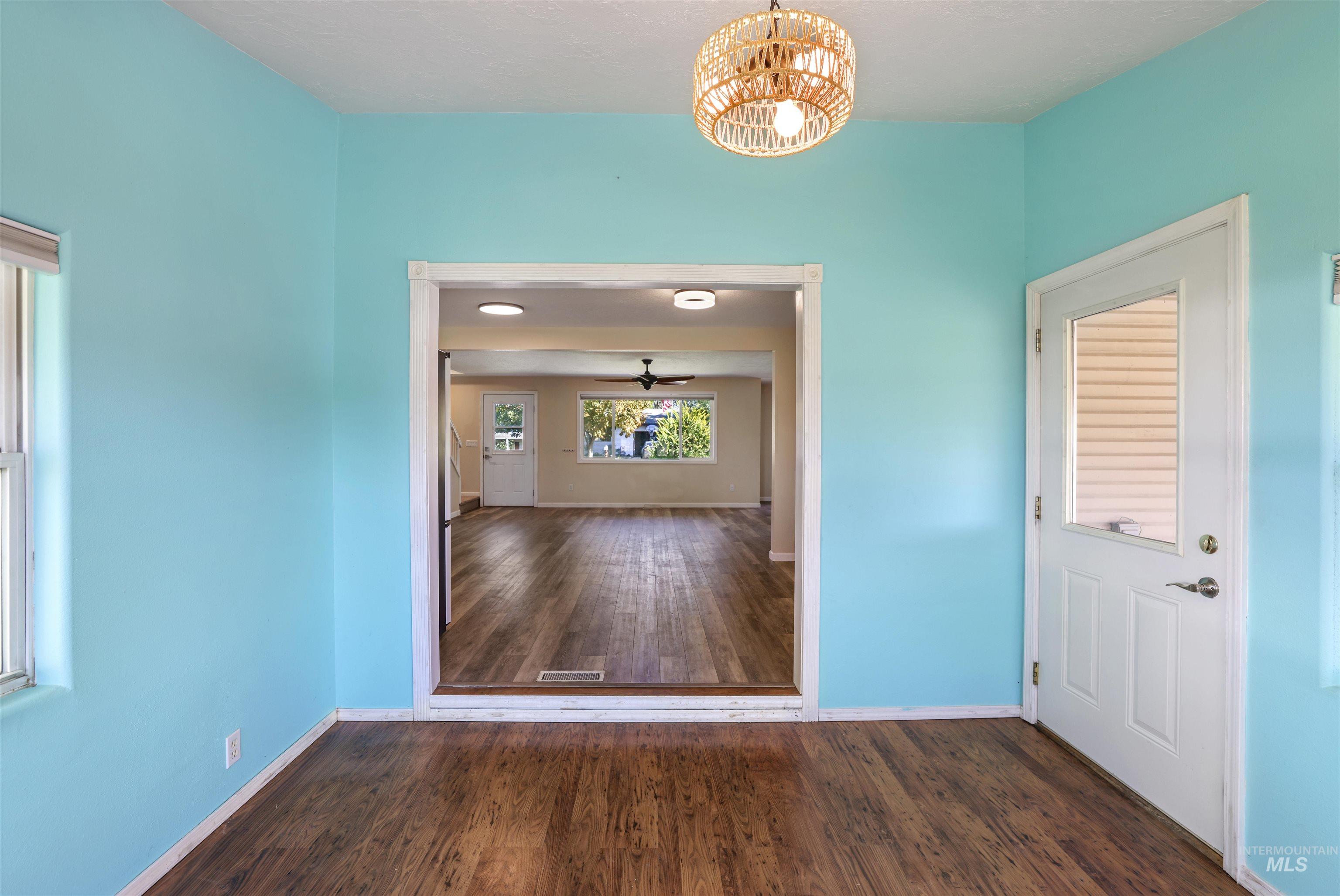 3951 NW Dutton, Mountain Home, Idaho 83647, 4 Bedrooms, 3 Bathrooms, Residential For Sale, Price $509,900,MLS 98964412