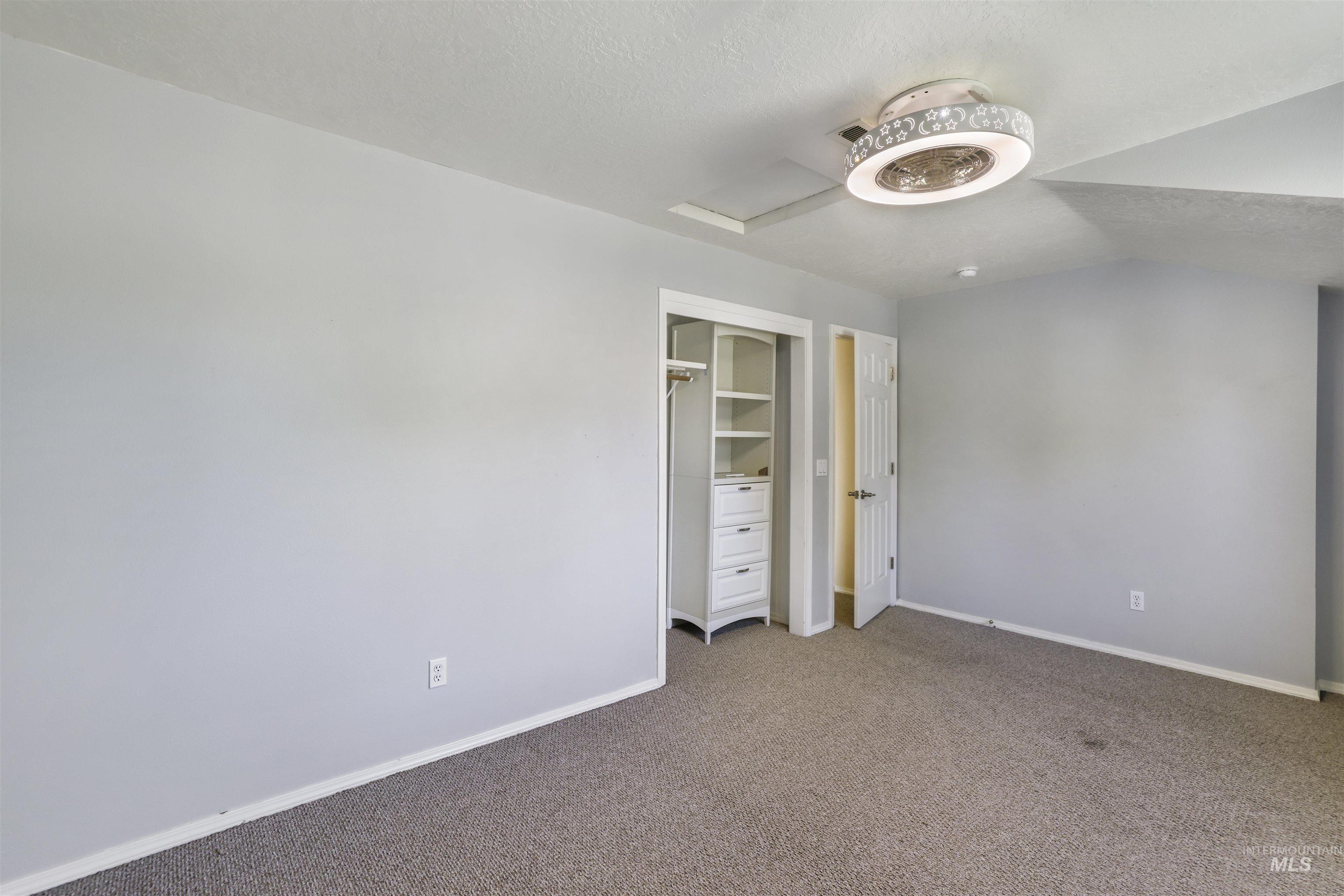 3951 NW Dutton, Mountain Home, Idaho 83647, 4 Bedrooms, 3 Bathrooms, Residential For Sale, Price $509,900,MLS 98964412