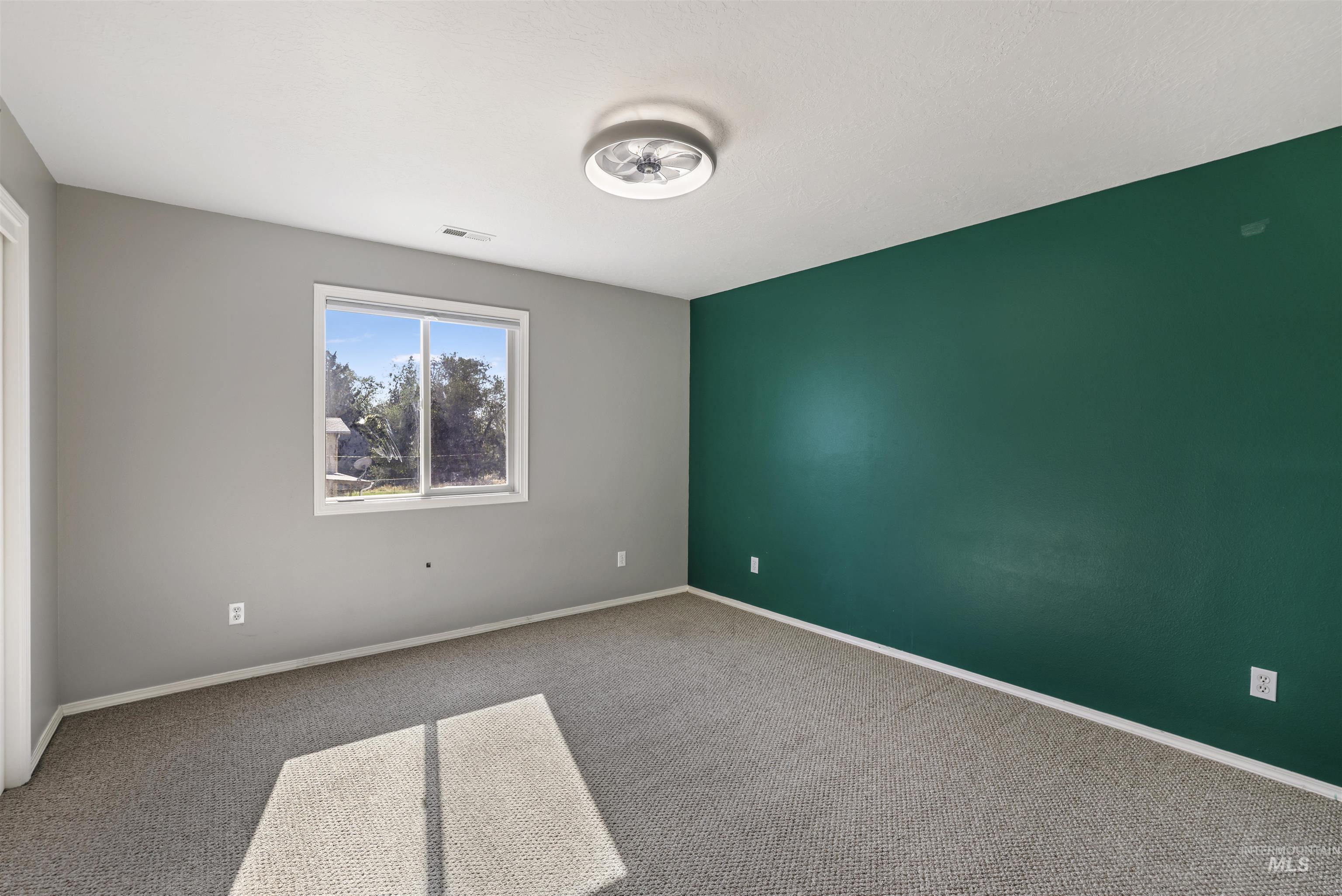 3951 NW Dutton, Mountain Home, Idaho 83647, 4 Bedrooms, 3 Bathrooms, Residential For Sale, Price $509,900,MLS 98964412