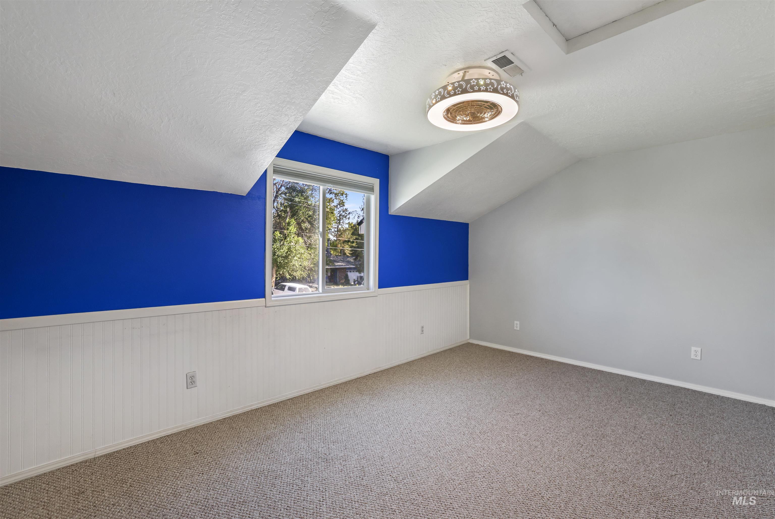 3951 NW Dutton, Mountain Home, Idaho 83647, 4 Bedrooms, 3 Bathrooms, Residential For Sale, Price $509,900,MLS 98964412