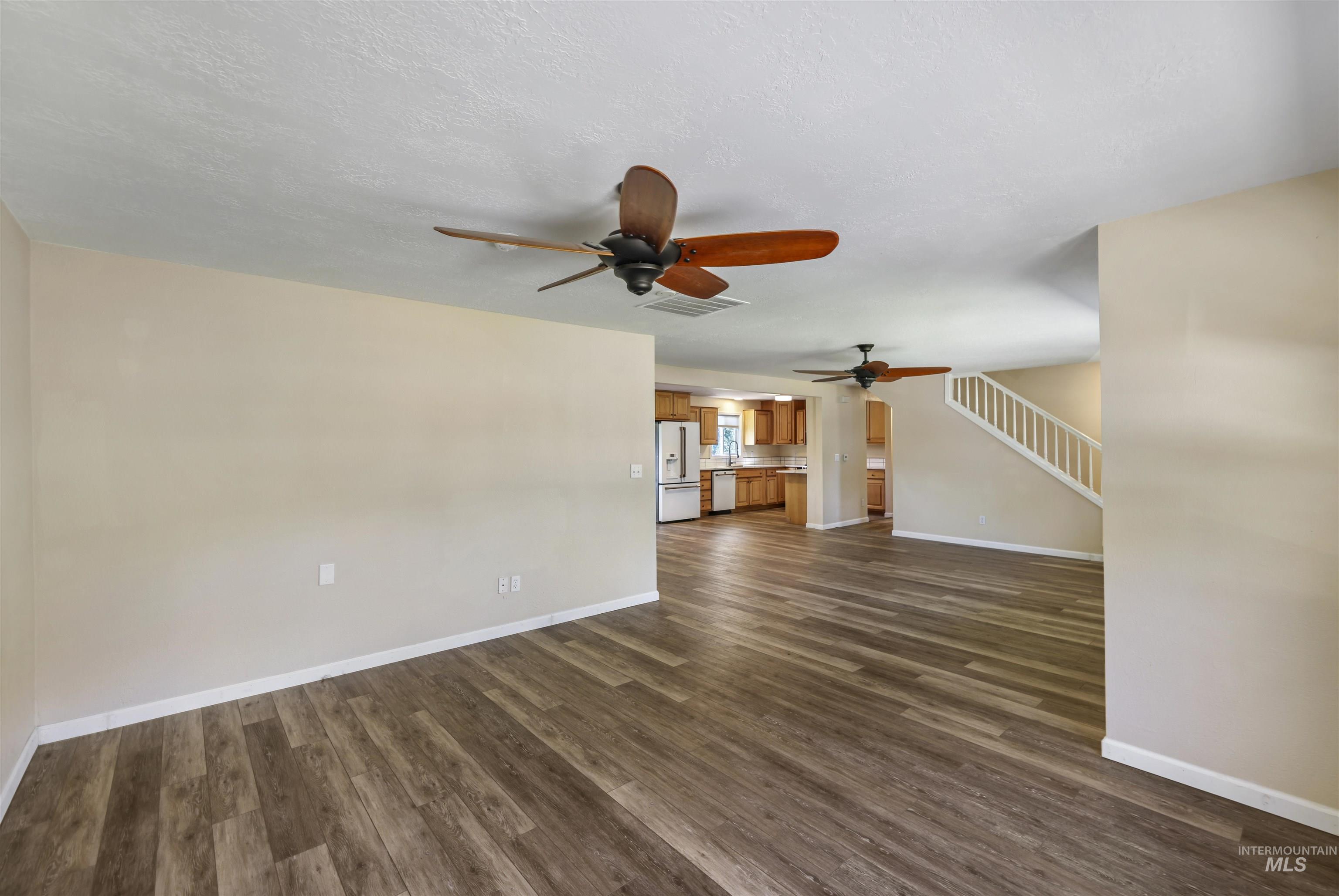 3951 NW Dutton, Mountain Home, Idaho 83647, 4 Bedrooms, 3 Bathrooms, Residential For Sale, Price $509,900,MLS 98964412