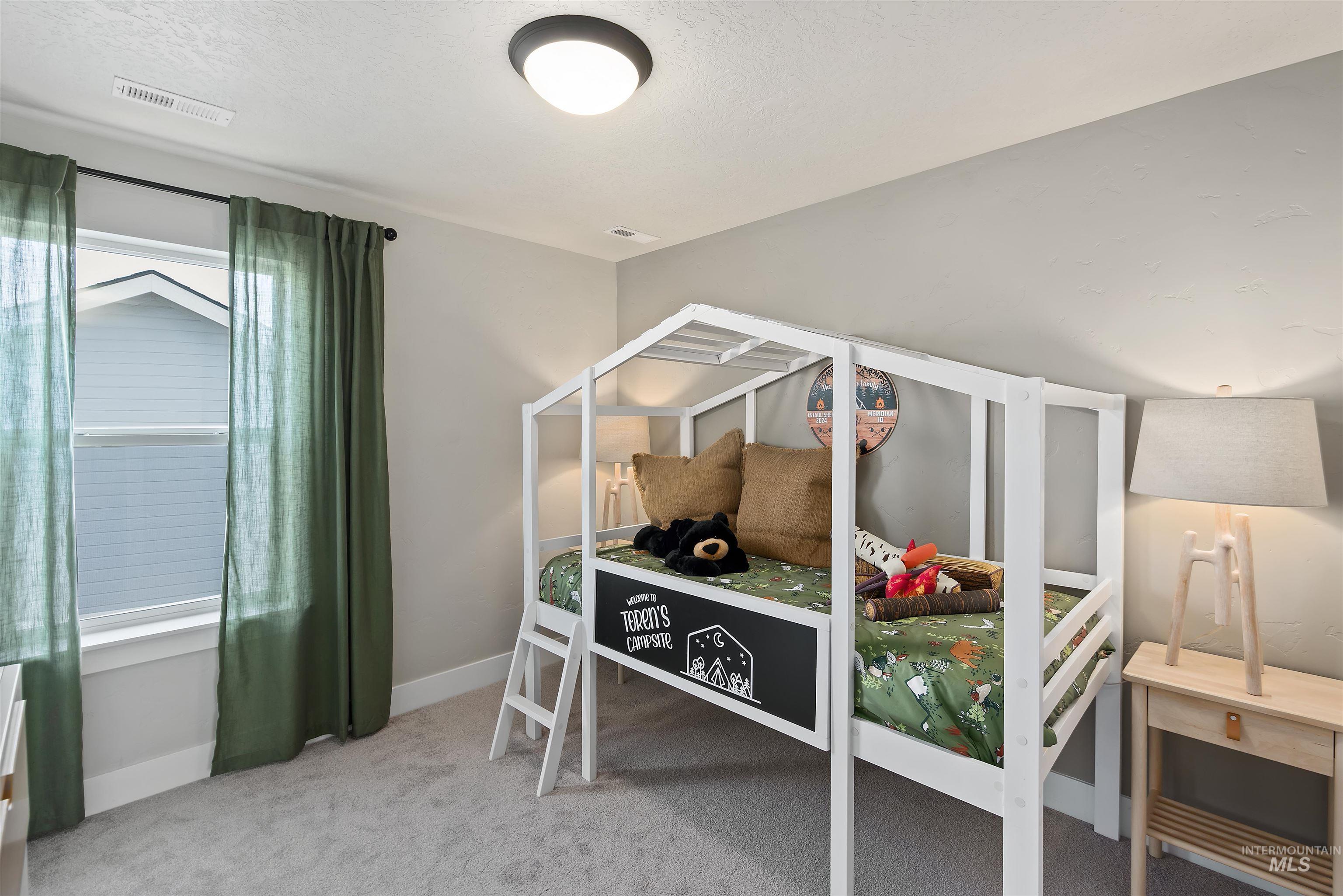 5823 N Patimos Ave, Meridian, Idaho 83646, 3 Bedrooms, 2.5 Bathrooms, Residential For Sale, Price $549,990, 98964413