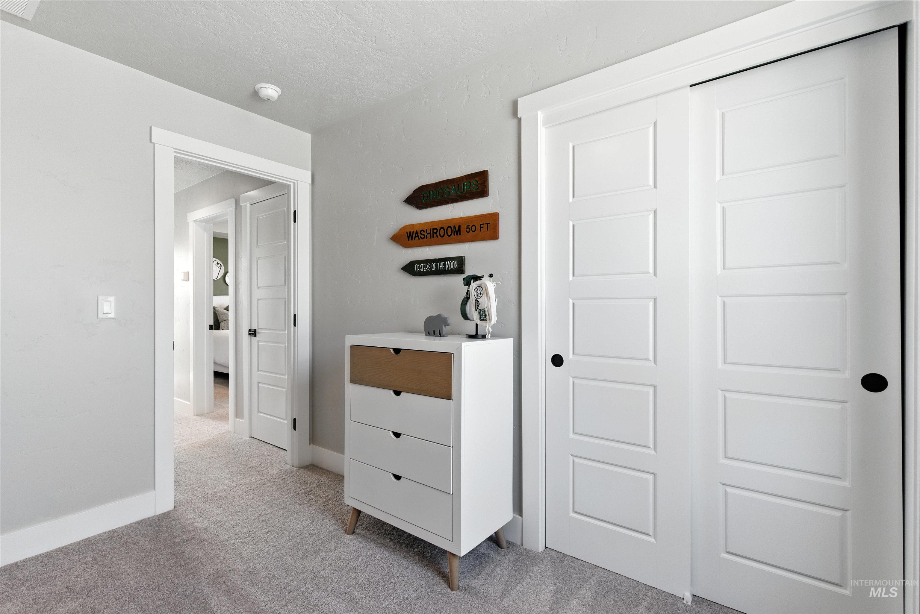 5823 N Patimos Ave, Meridian, Idaho 83646, 3 Bedrooms, 2.5 Bathrooms, Residential For Sale, Price $549,990,MLS 98964413