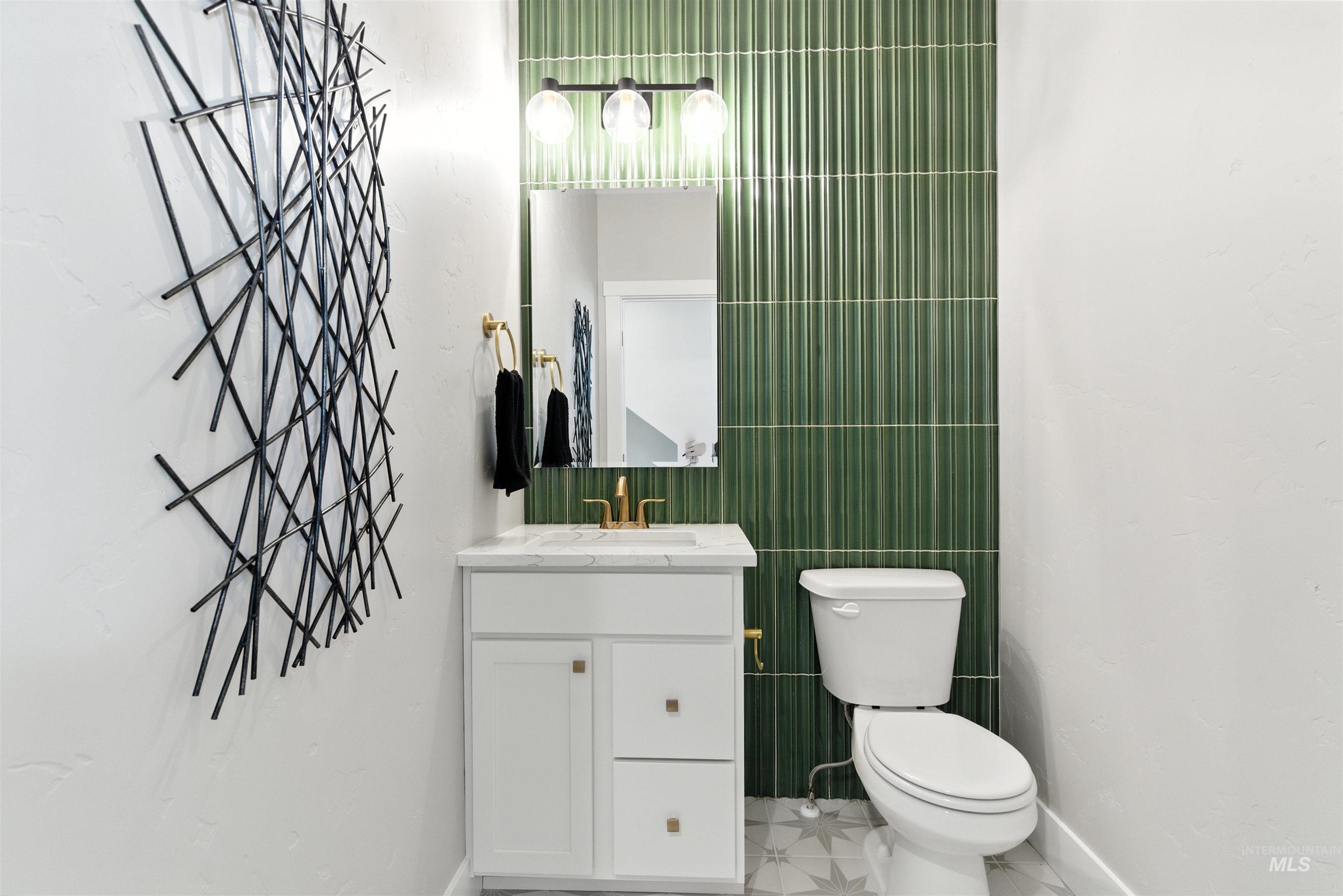 5823 N Patimos Ave, Meridian, Idaho 83646, 3 Bedrooms, 2.5 Bathrooms, Residential For Sale, Price $549,990,MLS 98964413