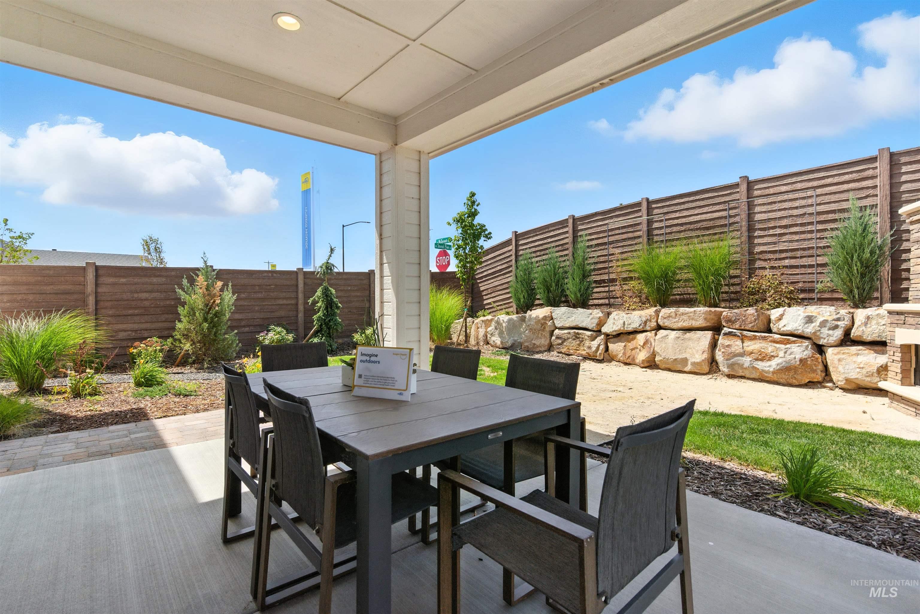 5823 N Patimos Ave, Meridian, Idaho 83646, 3 Bedrooms, 2.5 Bathrooms, Residential For Sale, Price $549,990,MLS 98964413