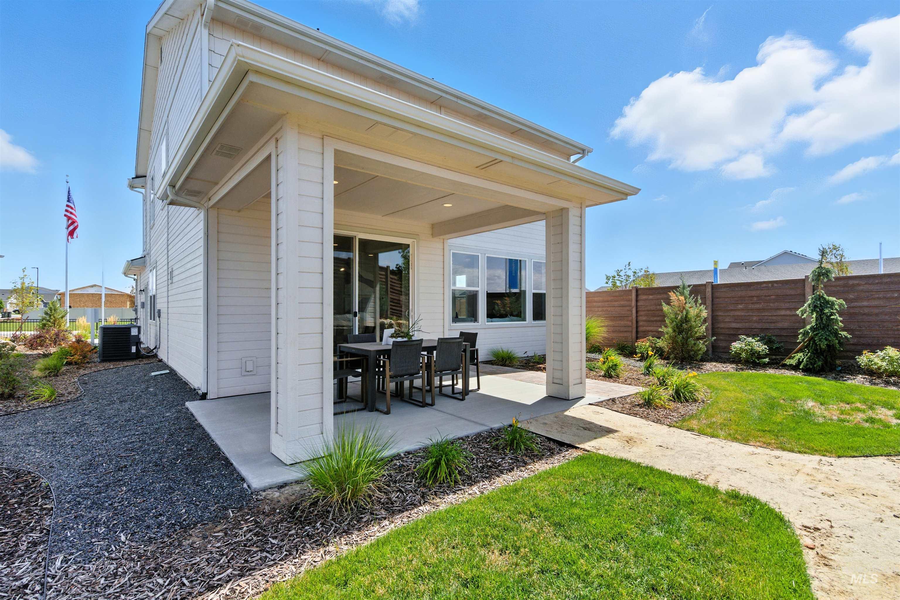 5823 N Patimos Ave, Meridian, Idaho 83646, 3 Bedrooms, 2.5 Bathrooms, Residential For Sale, Price $549,990,MLS 98964413