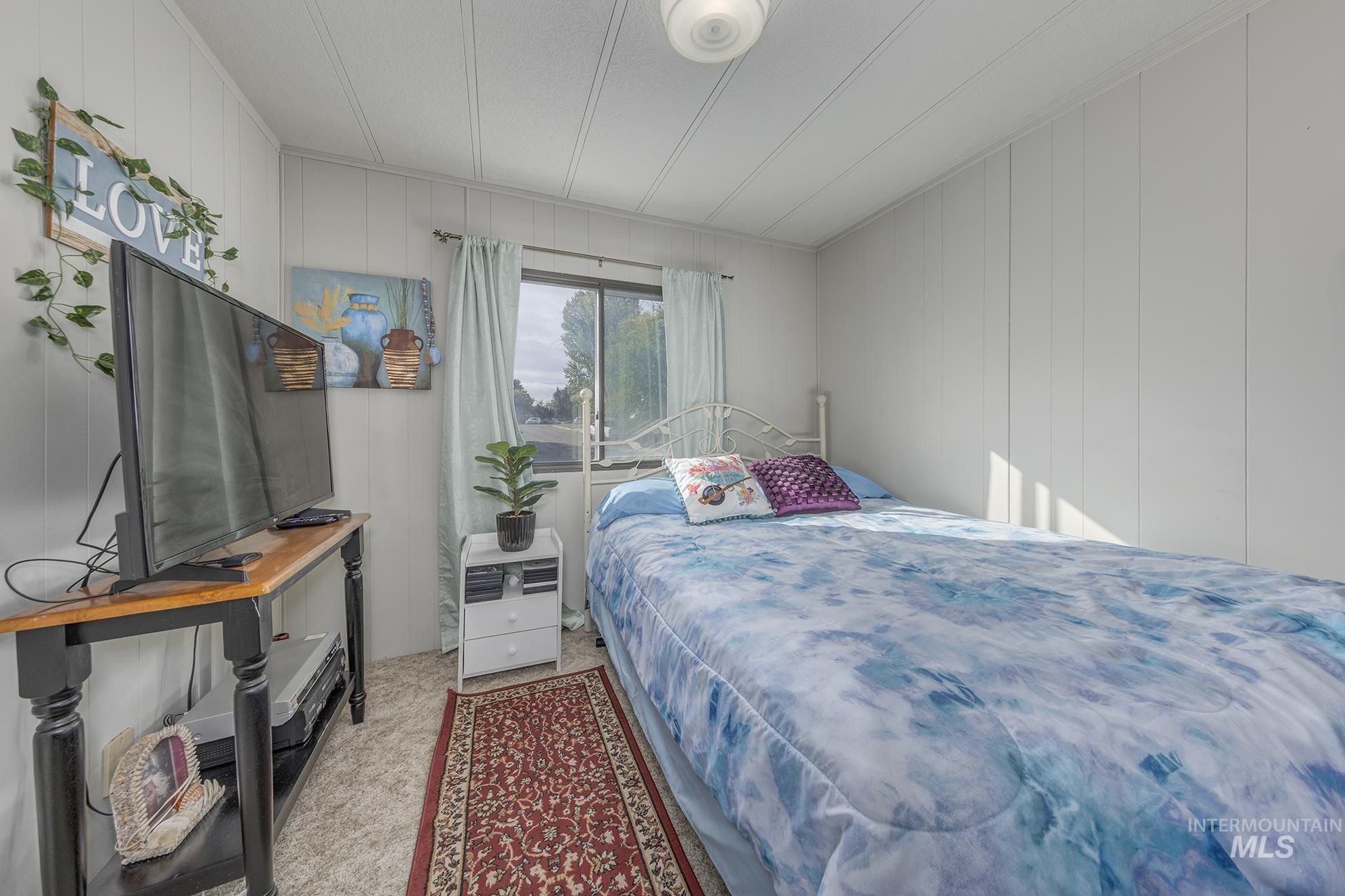 215 Farber Dr, Payette, Idaho 83661, 3 Bedrooms, 2 Bathrooms, Residential For Sale, Price $247,900,MLS 98964426