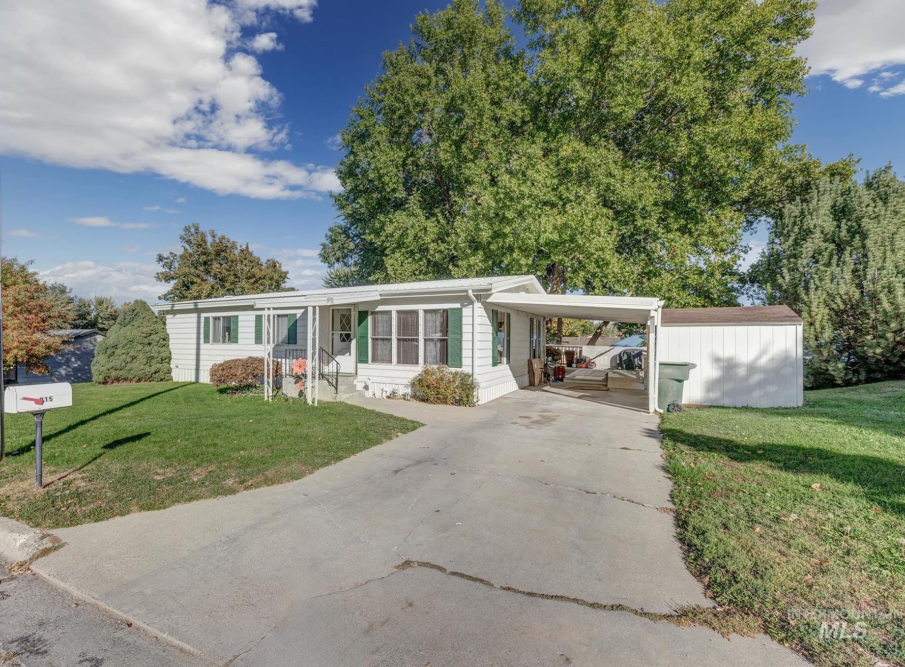 215 Farber Dr, Payette, Idaho 83661, 3 Bedrooms, 2 Bathrooms, Residential For Sale, Price $249,000,MLS 98964426