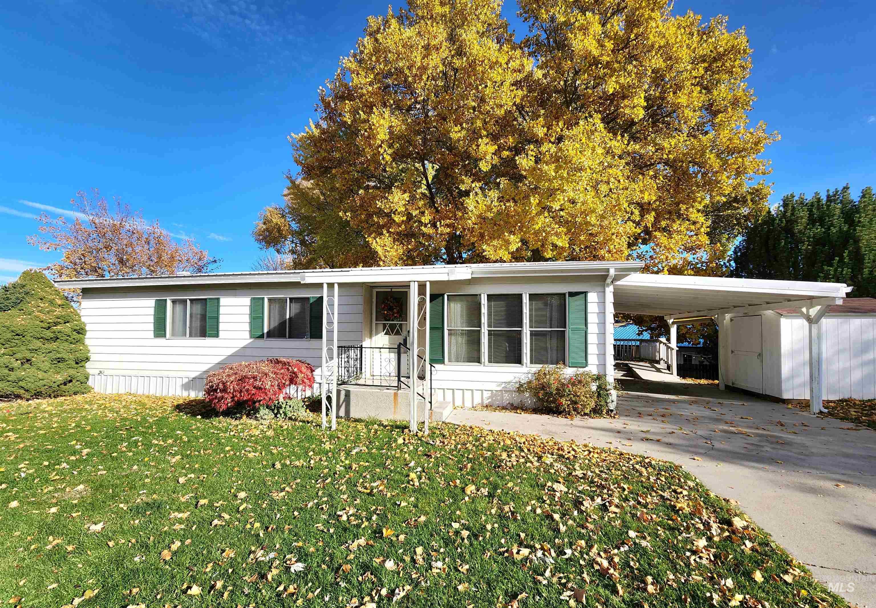 215 Farber Dr, Payette, Idaho 83661, 3 Bedrooms, 2 Bathrooms, Residential For Sale, Price $247,900,MLS 98964426