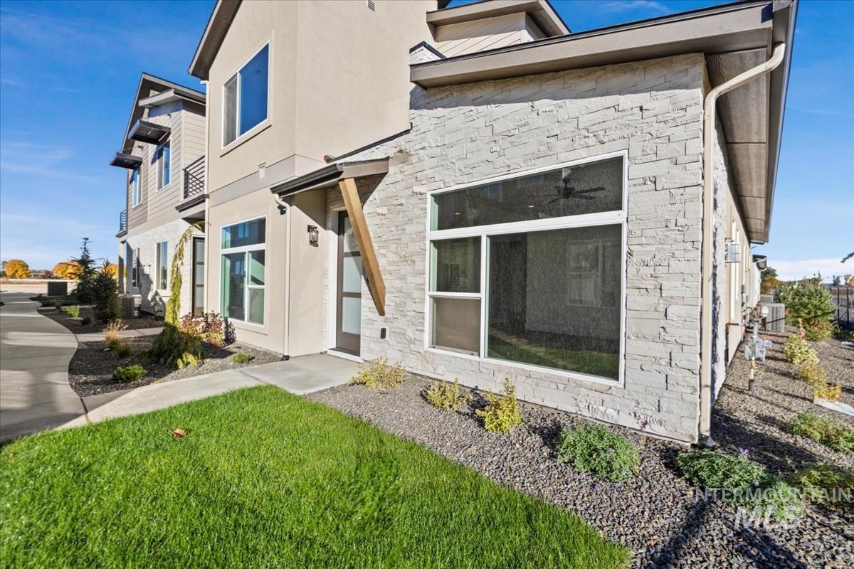 728 S Calhoun Ln, Star, Idaho 83669, 3 Bedrooms, 2.5 Bathrooms, Residential For Sale, Price $496,880, 98964430