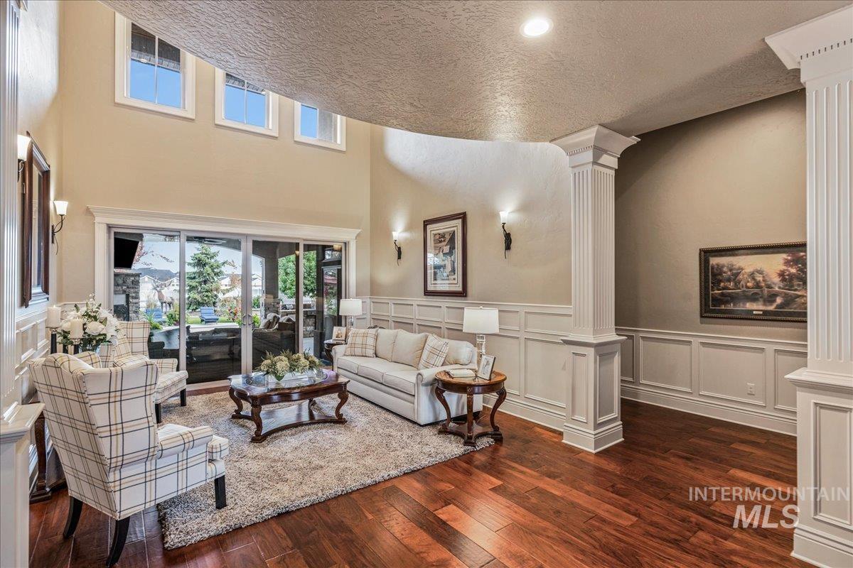 17500 Stiehl Creek Dr, Nampa, Idaho 83687, 4 Bedrooms, 4.5 Bathrooms, Residential For Sale, Price $1,995,000, 98964437