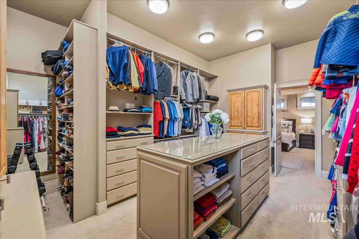 17500 Stiehl Creek Dr, Nampa, Idaho 83687, 4 Bedrooms, 4.5 Bathrooms, Residential For Sale, Price $1,995,000, 98964437