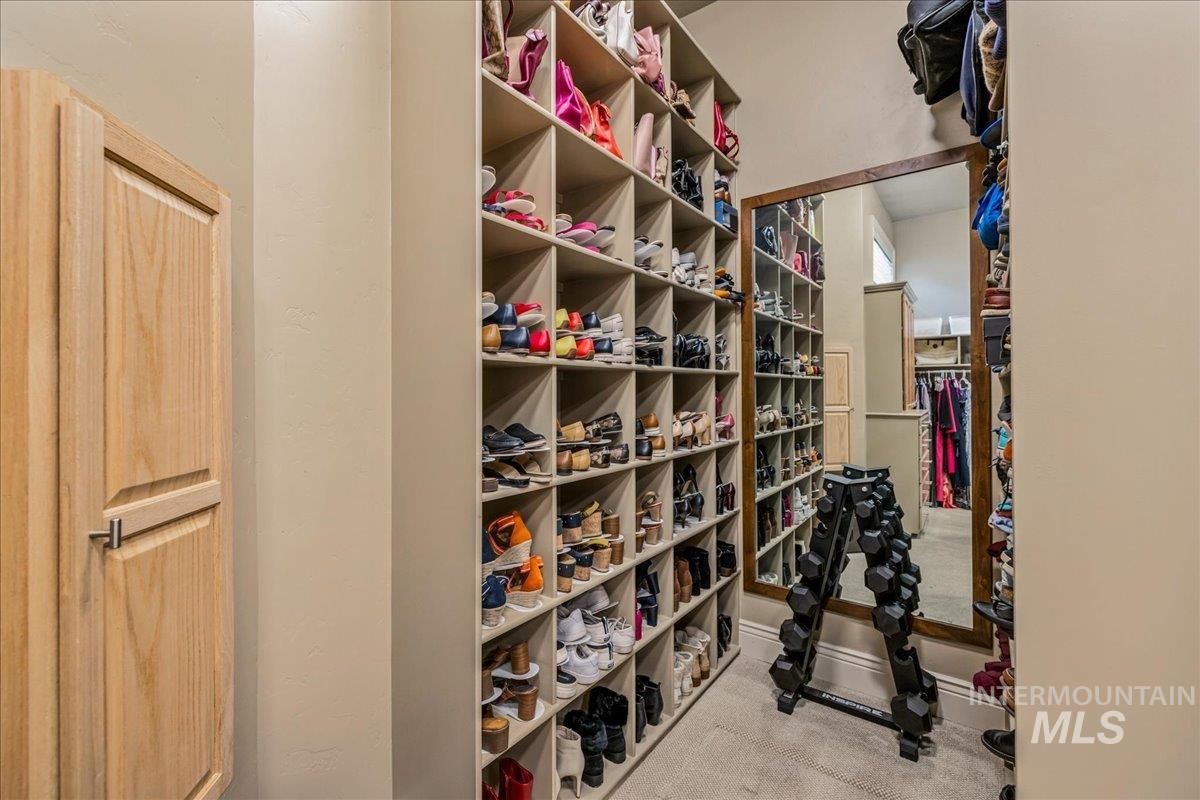 17500 Stiehl Creek Dr, Nampa, Idaho 83687, 4 Bedrooms, 4.5 Bathrooms, Residential For Sale, Price $1,995,000, 98964437