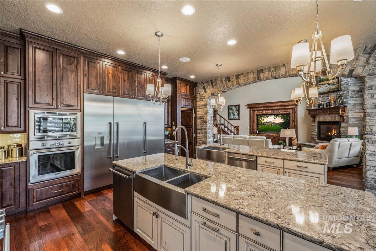 17500 Stiehl Creek Dr, Nampa, Idaho 83687, 4 Bedrooms, 4.5 Bathrooms, Residential For Sale, Price $1,995,000, 98964437