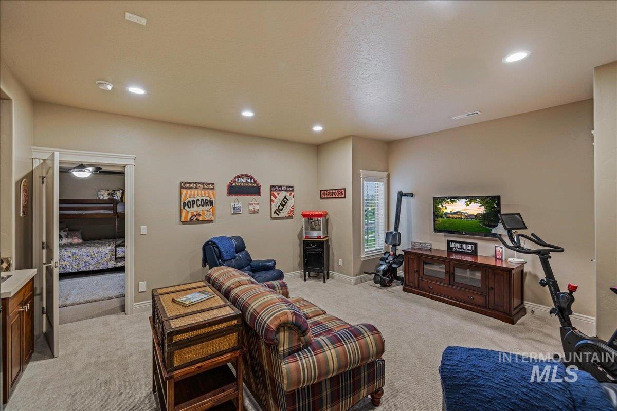 17500 Stiehl Creek Dr, Nampa, Idaho 83687, 4 Bedrooms, 4.5 Bathrooms, Residential For Sale, Price $1,995,000, 98964437