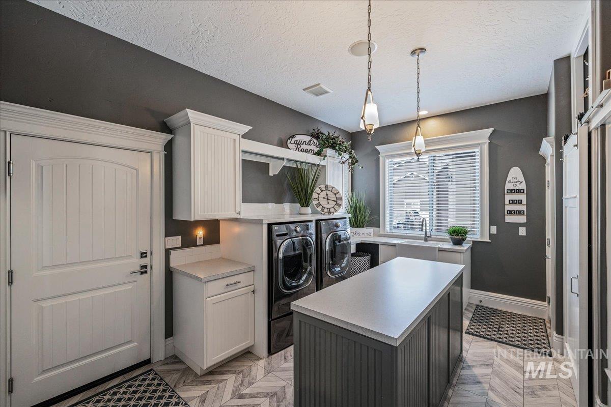 17500 Stiehl Creek Dr, Nampa, Idaho 83687, 4 Bedrooms, 4.5 Bathrooms, Residential For Sale, Price $1,995,000, 98964437