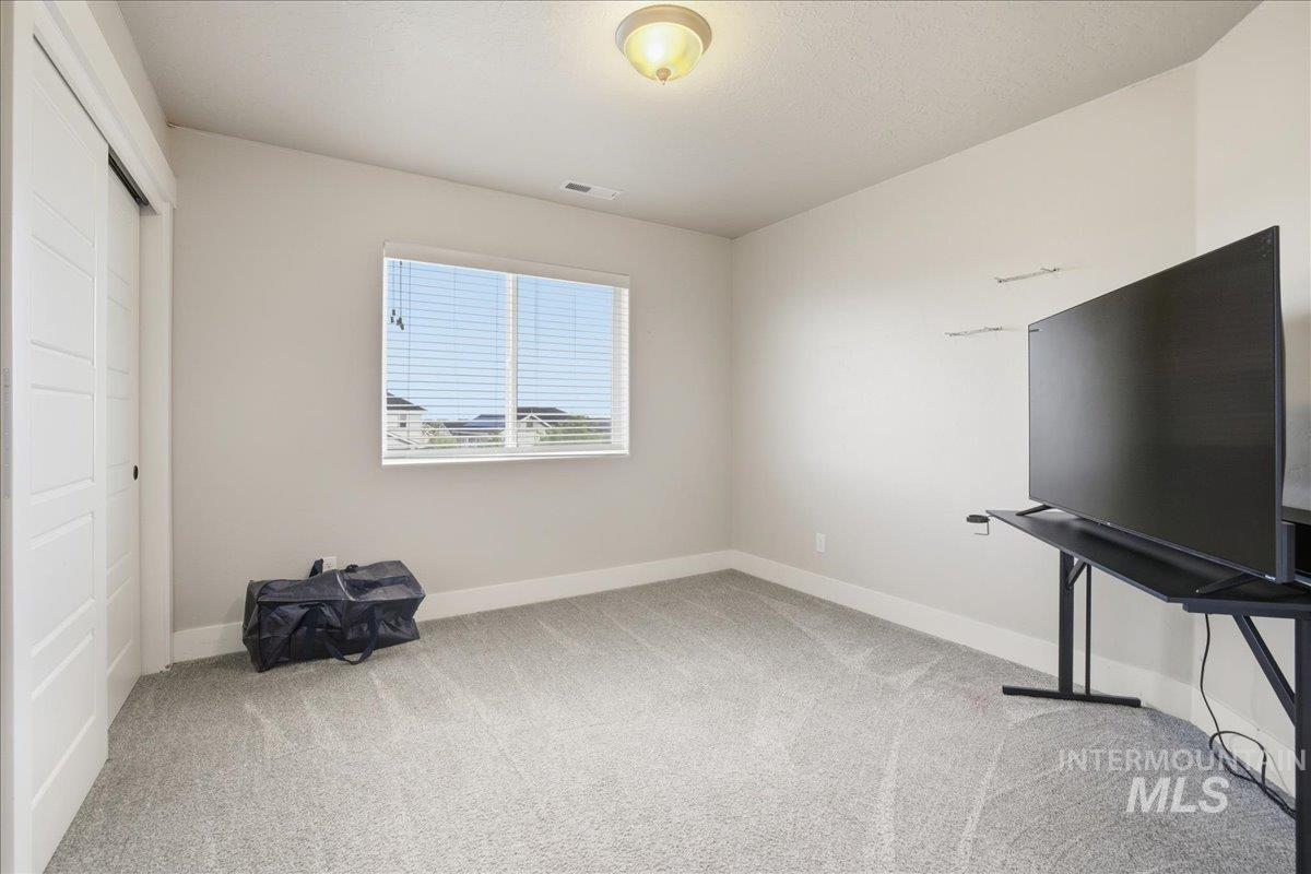 11150 W Troyer Dr, Nampa, Idaho 83686, 5 Bedrooms, 4 Bathrooms, Residential For Sale, Price $644,900,MLS 98964452