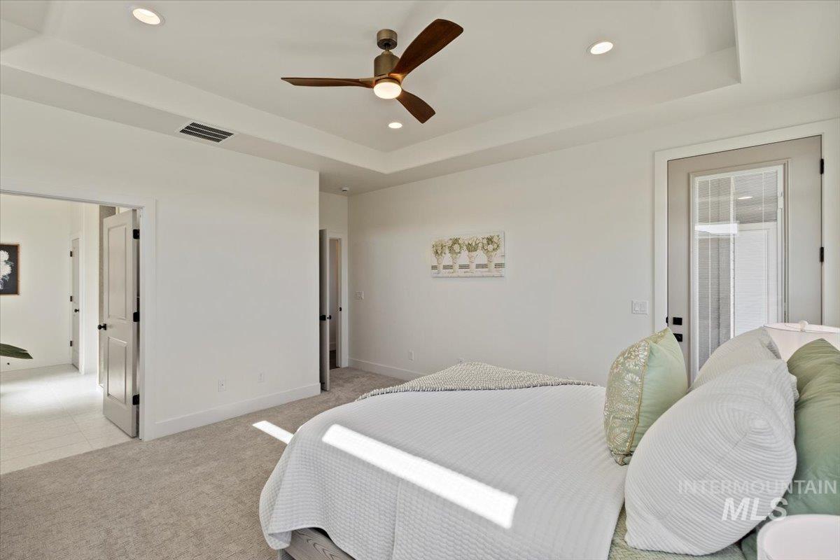 682 Full Moon Way, Twin Falls, Idaho 83301-8450, 4 Bedrooms, 2.5 Bathrooms, Residential For Sale, Price $649,900,MLS 98964462