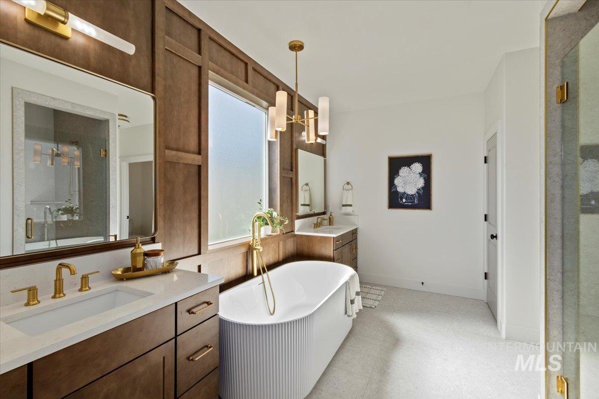 682 Full Moon Way, Twin Falls, Idaho 83301-8450, 4 Bedrooms, 2.5 Bathrooms, Residential For Sale, Price $649,900,MLS 98964462