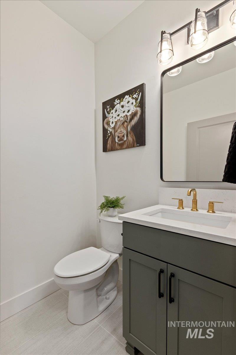 682 Full Moon Way, Twin Falls, Idaho 83301-8450, 4 Bedrooms, 2.5 Bathrooms, Residential For Sale, Price $649,900,MLS 98964462