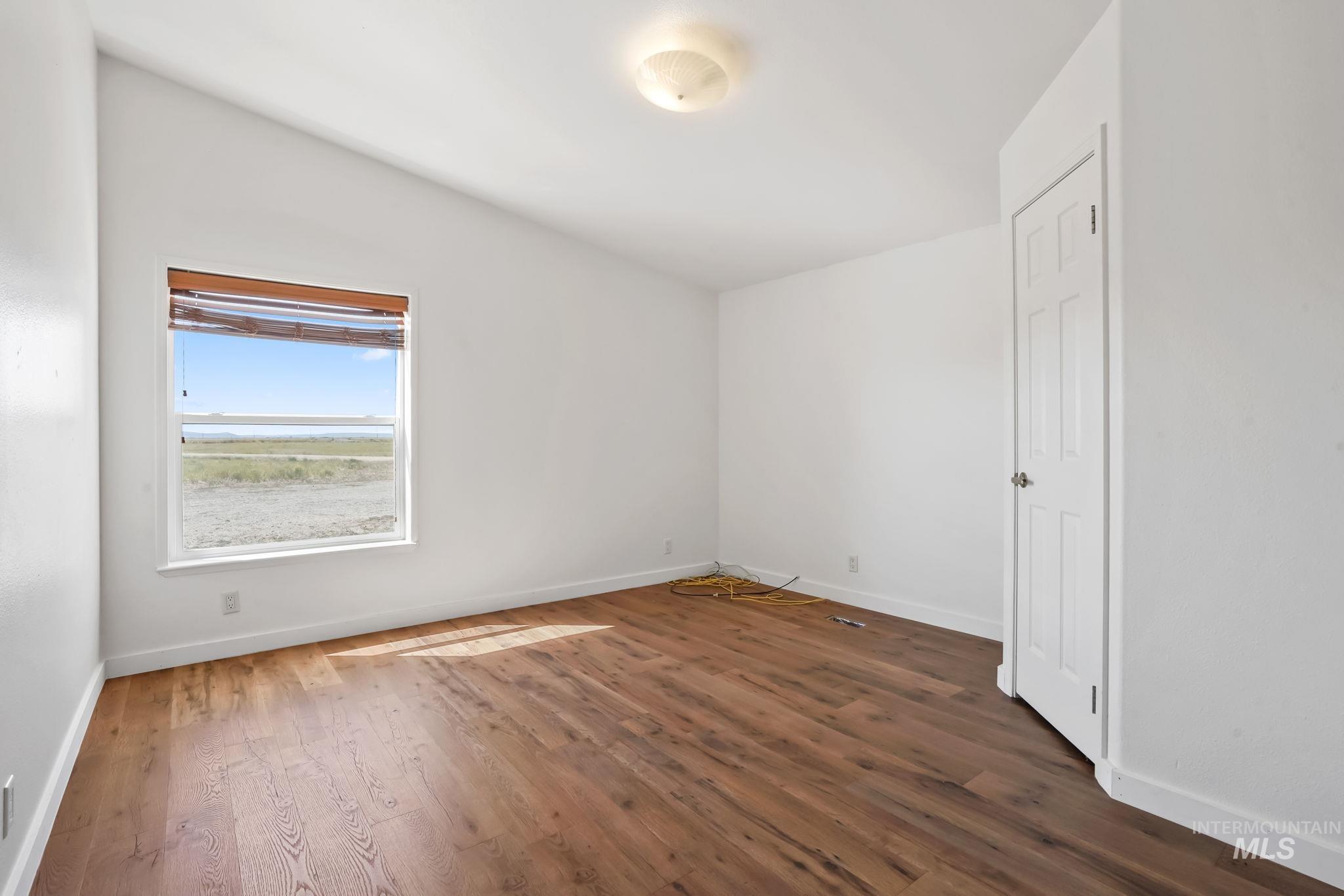 80 W US Hwy 20, Fairfield, Idaho 83327, 3 Bedrooms, 2 Bathrooms, Residential For Sale, Price $535,000,MLS 98964463