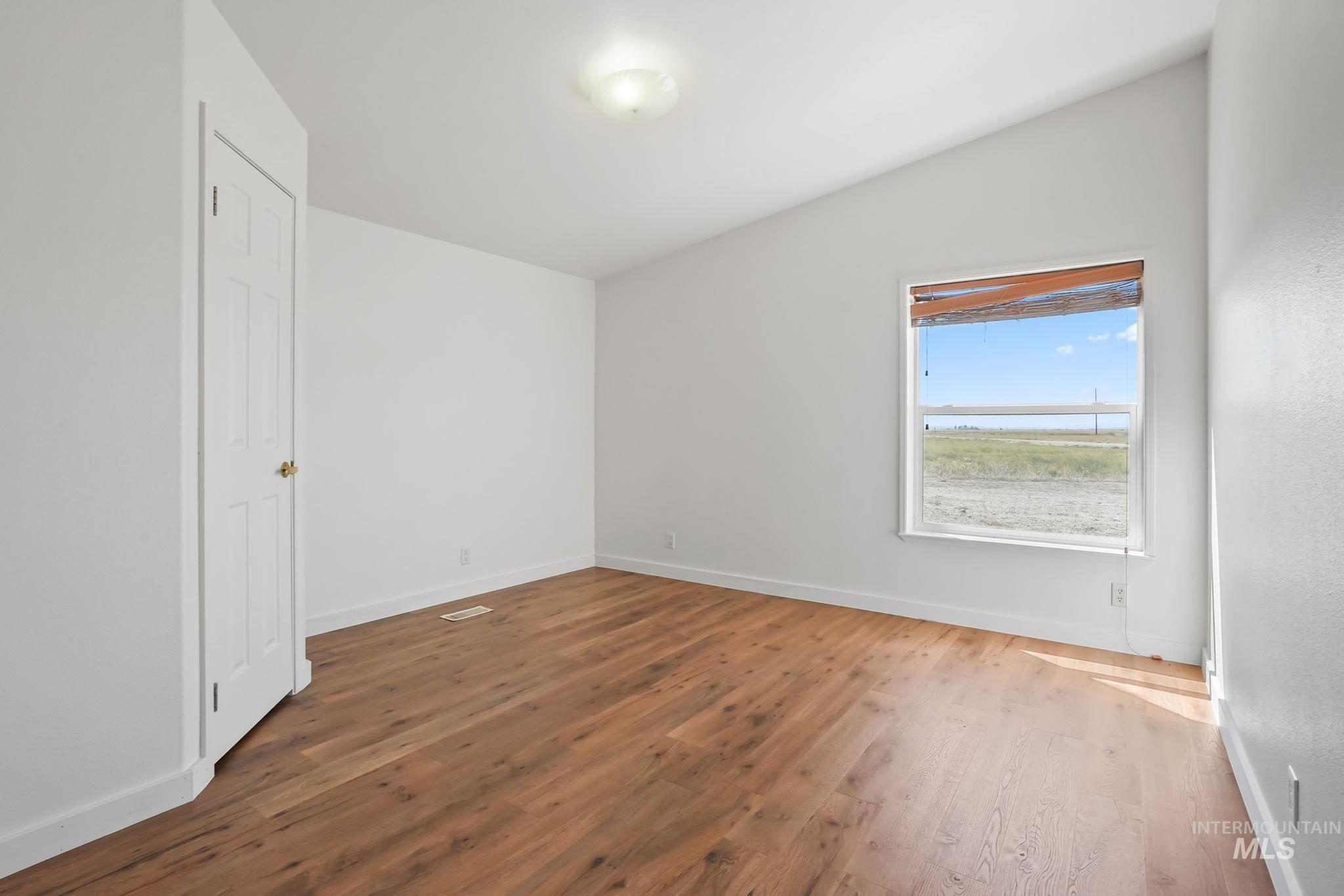 80 W US Hwy 20, Fairfield, Idaho 83327, 3 Bedrooms, 2 Bathrooms, Residential For Sale, Price $535,000,MLS 98964463