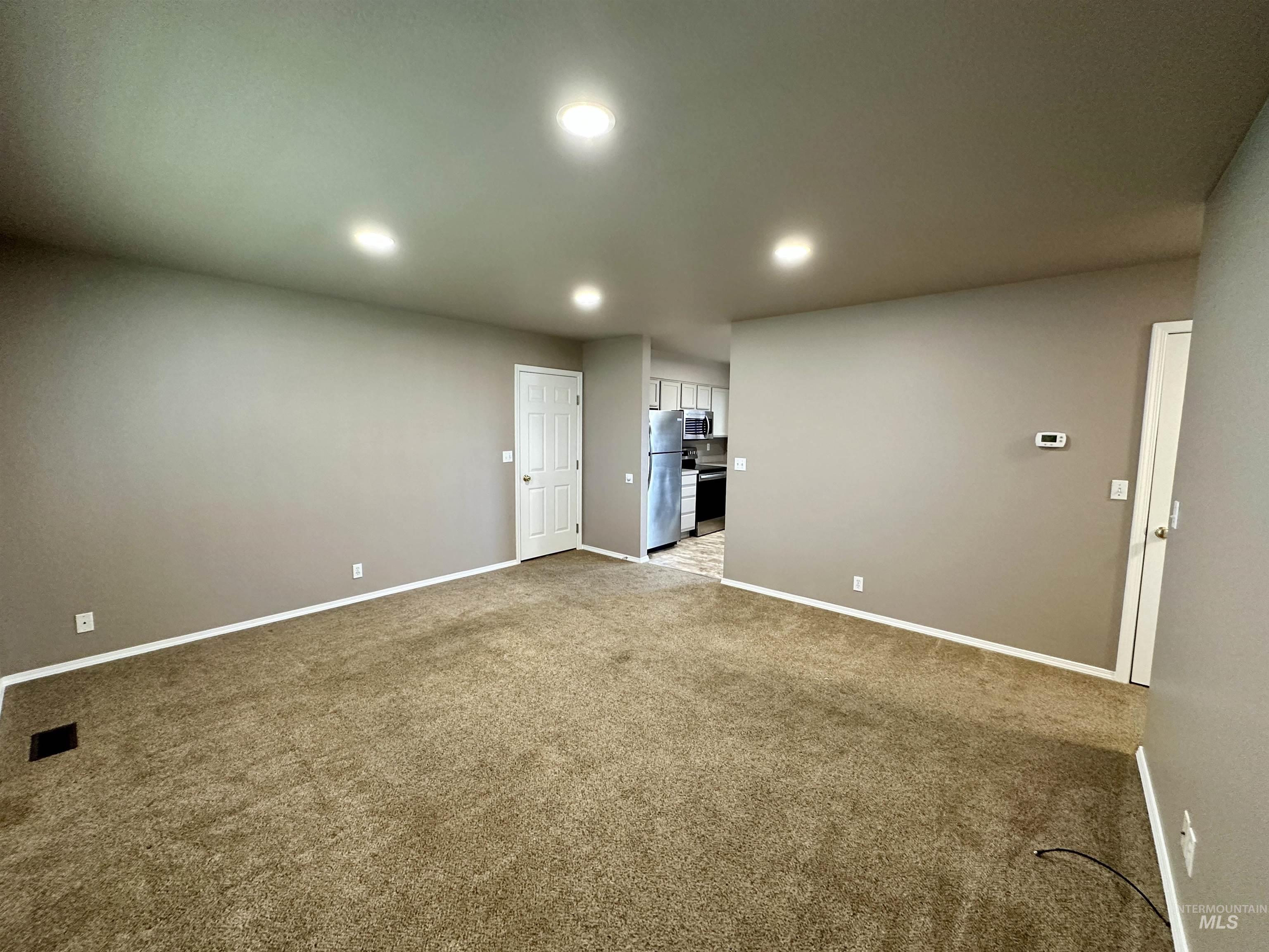 1020/1040 N 2nd St, Payette, Idaho 83661, 2 Bedrooms, 1 Bathroom, Residential Income For Sale, Price $399,000,MLS 98964472